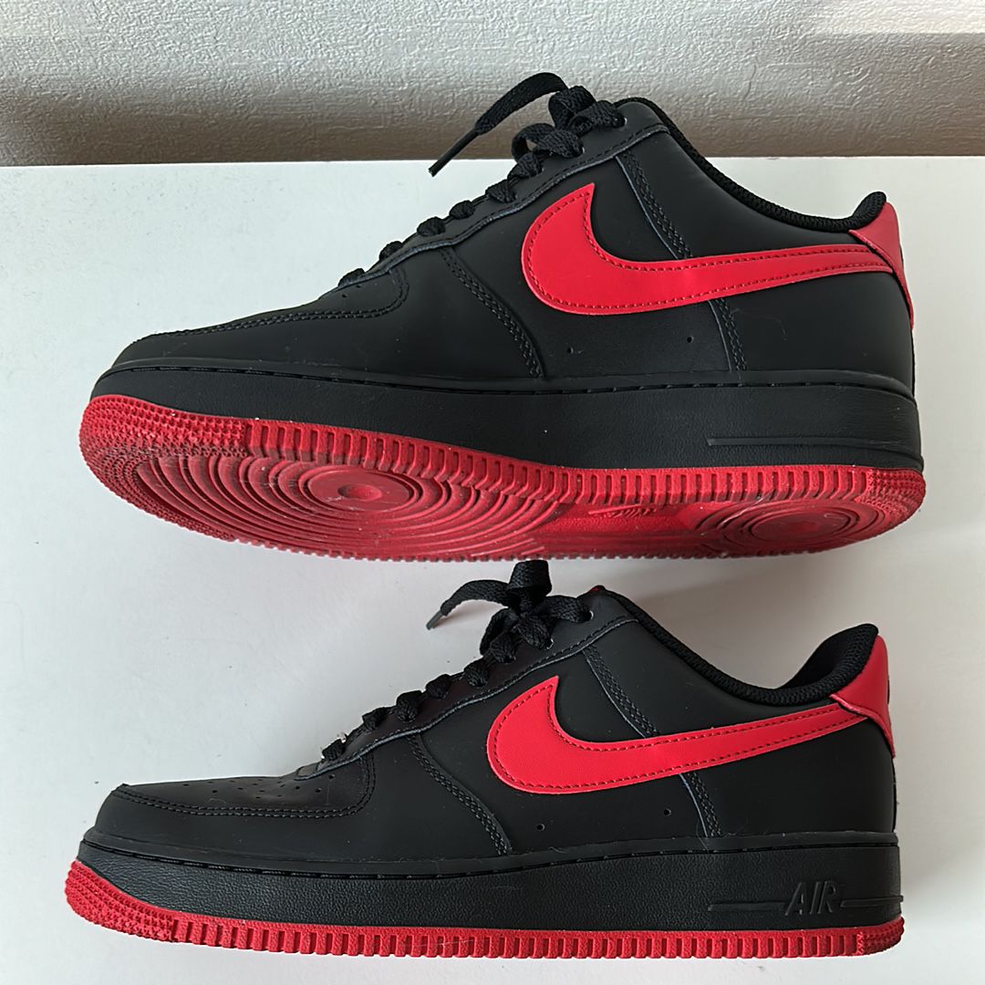 Nike Air Force 1 Low "Black/Black/University Red"