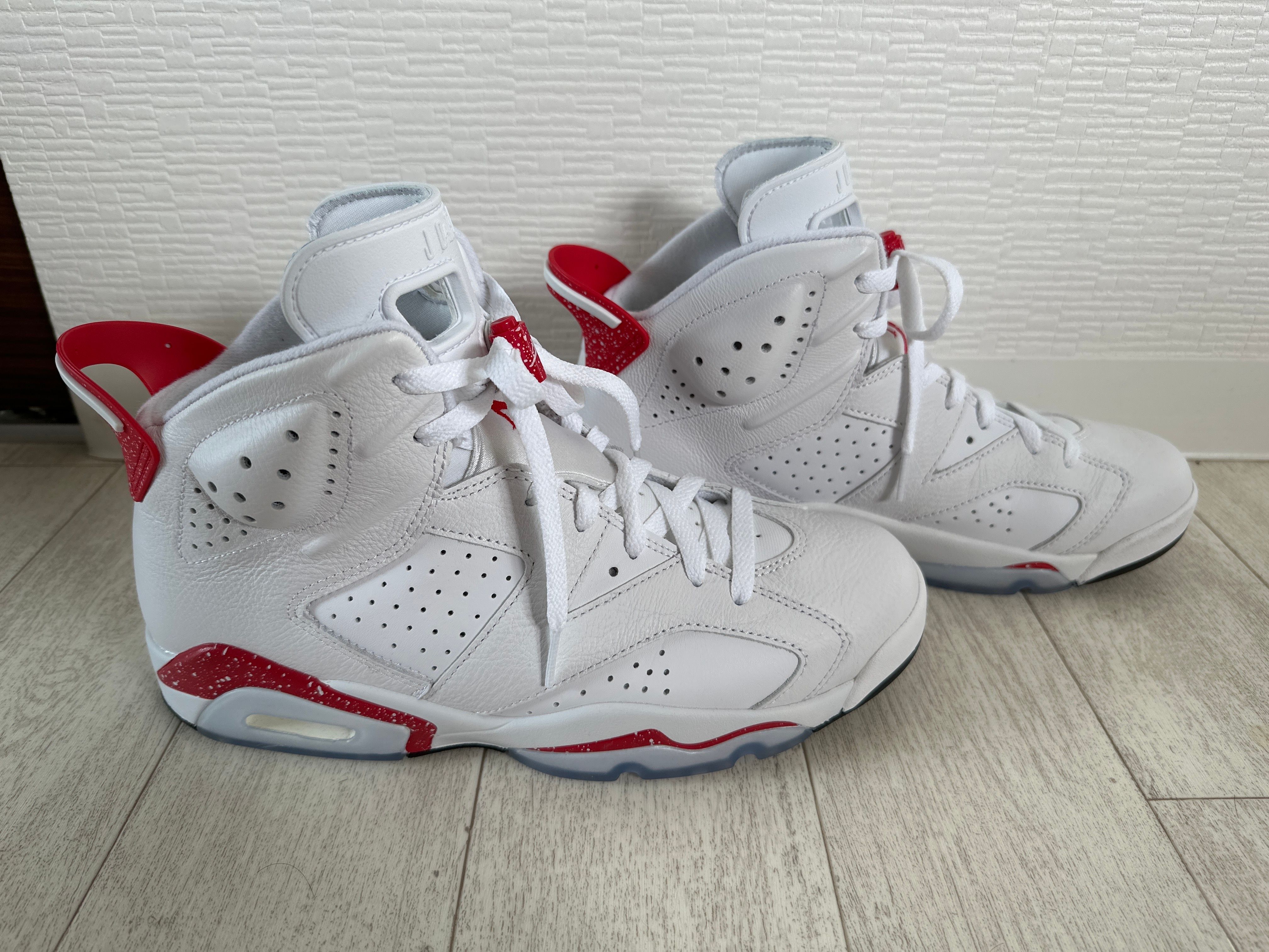 Nike Air Jordan 6 "White and University Red/Red Oreo"