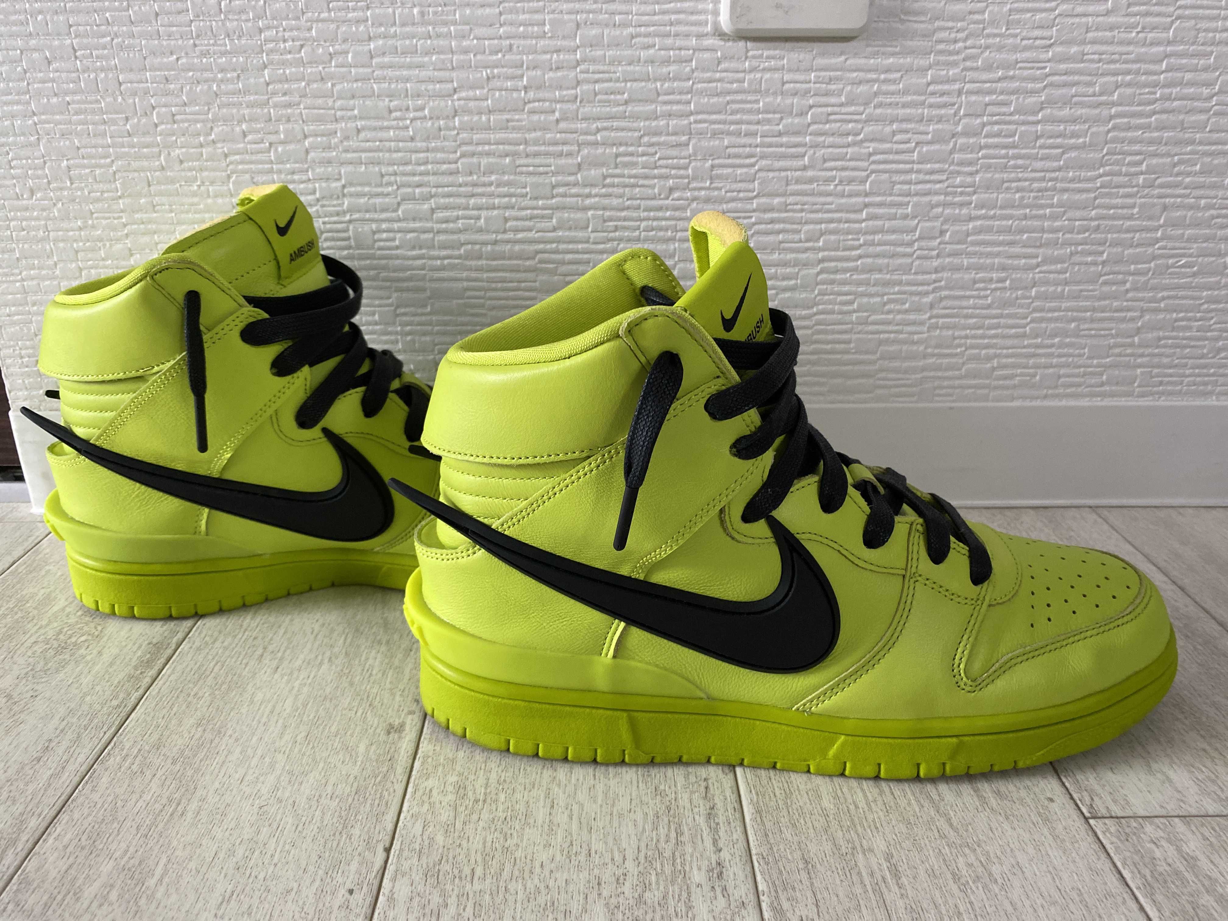 AMBUSH × NIKE DUNK HIGH "FLASH LIME"