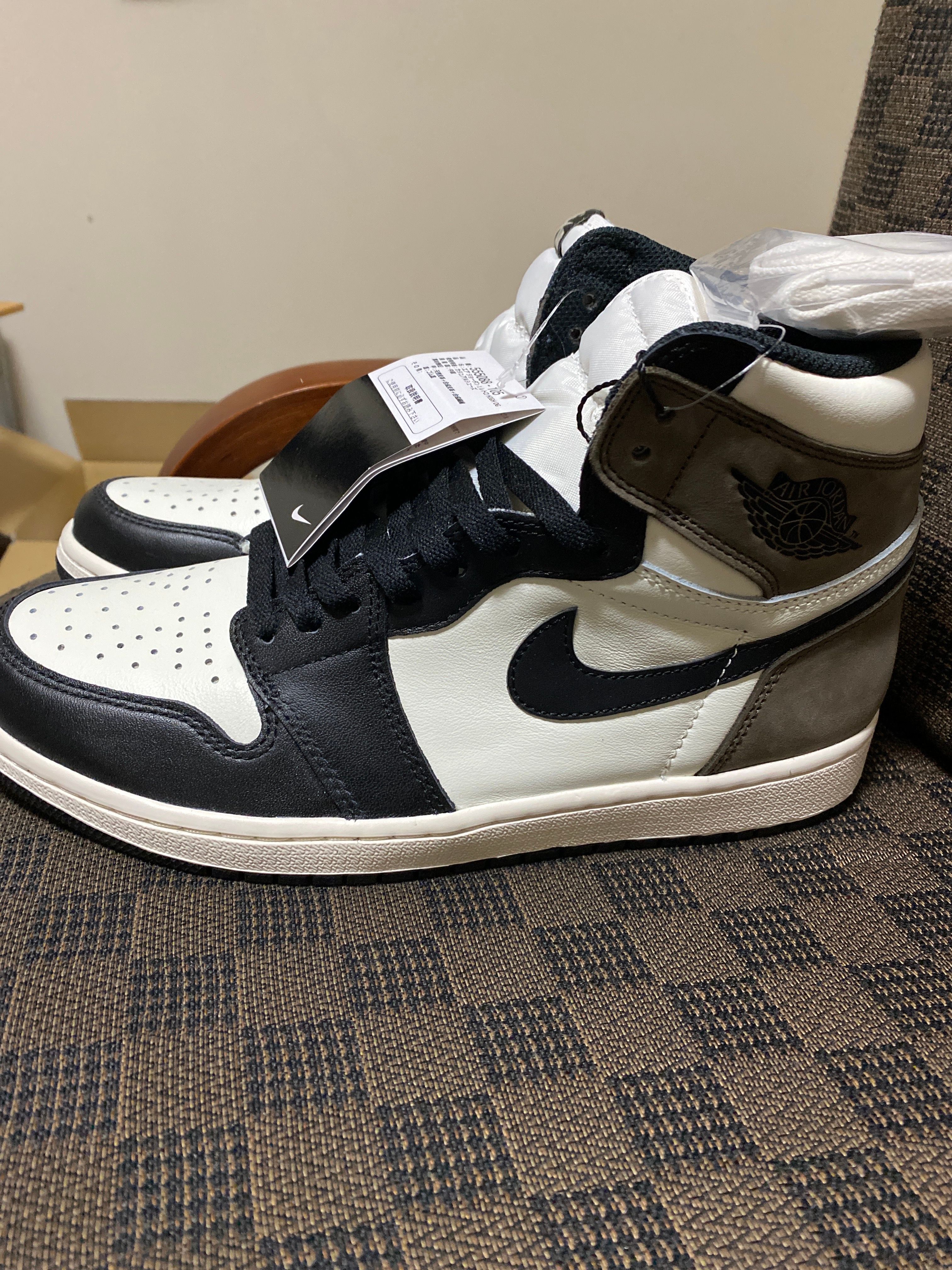 Nike Air Jordan 1 High OG "Sail/Dark Mocha/Black"