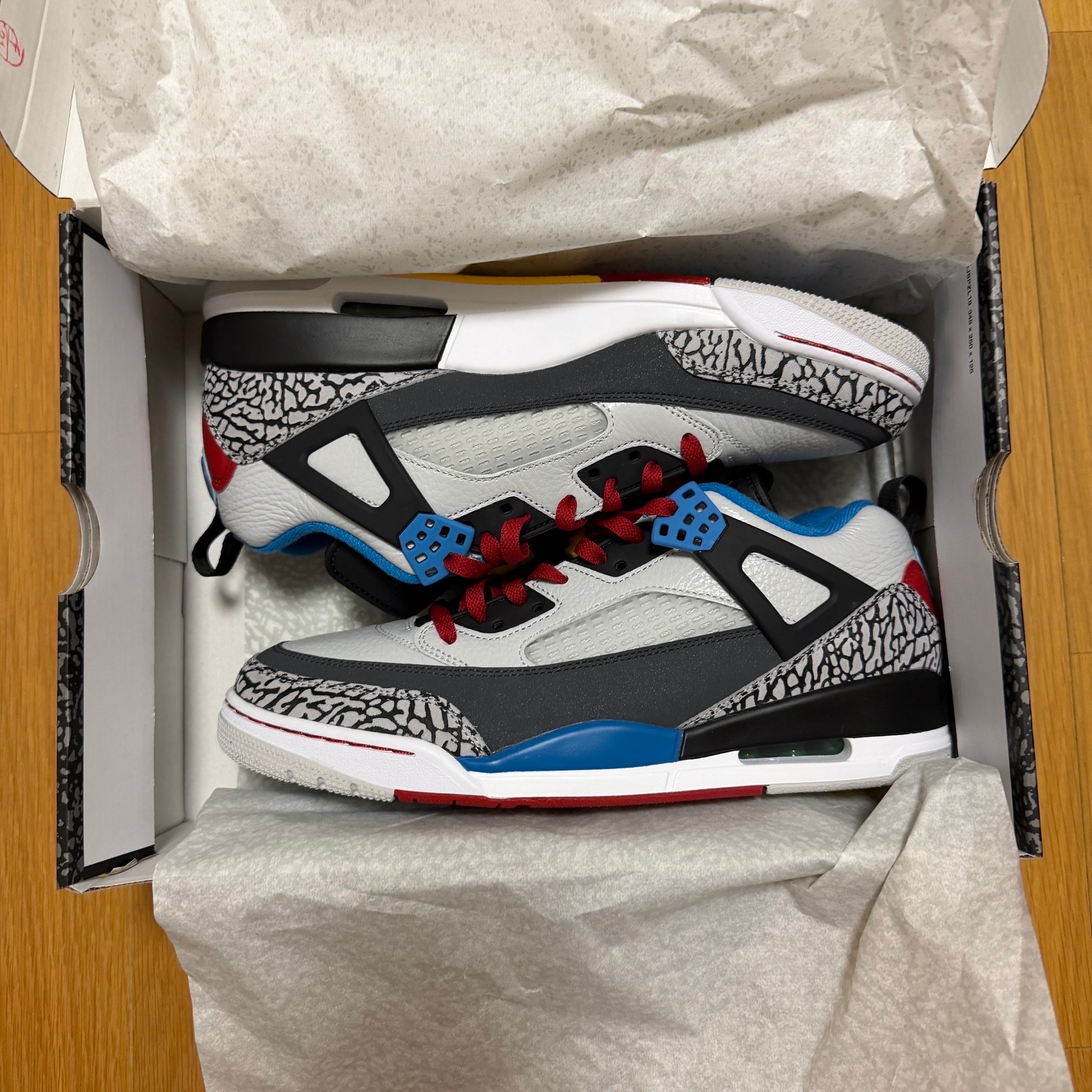 Nike Jordan Spizike Low SE "Neutral Grey/Surf Blue/Dark Shadow/Varsity Maize"