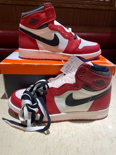 Nike GS Air Jordan 1 High OG "Lost & Found/Chicago"