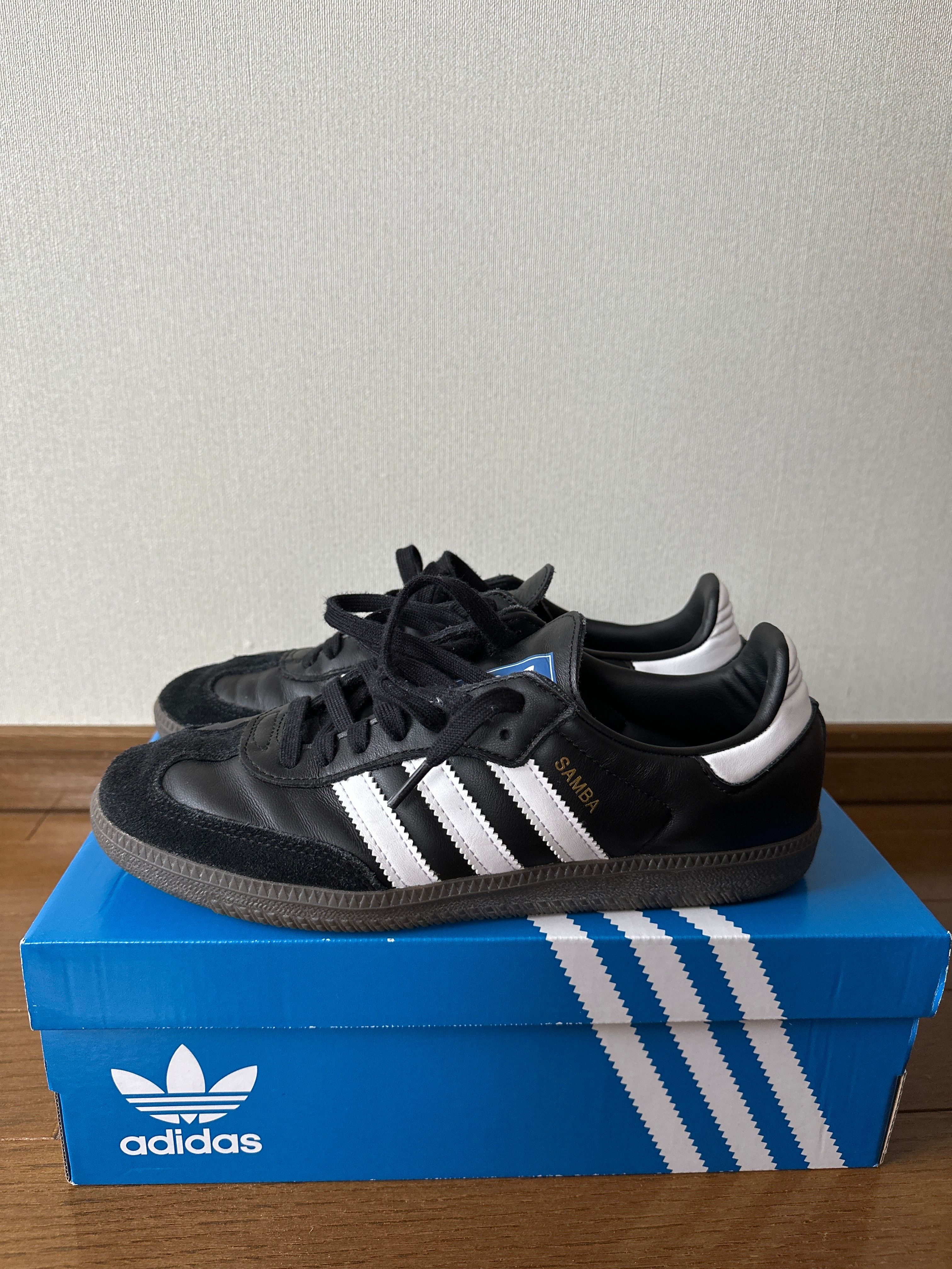 adidas Samba OG "Core Black/Cloud White/Gum"