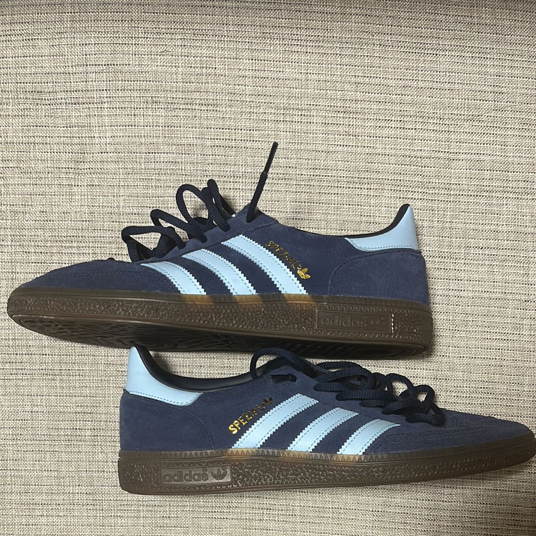 adidas Handball Spezial "College Navy/Clear Sky"
