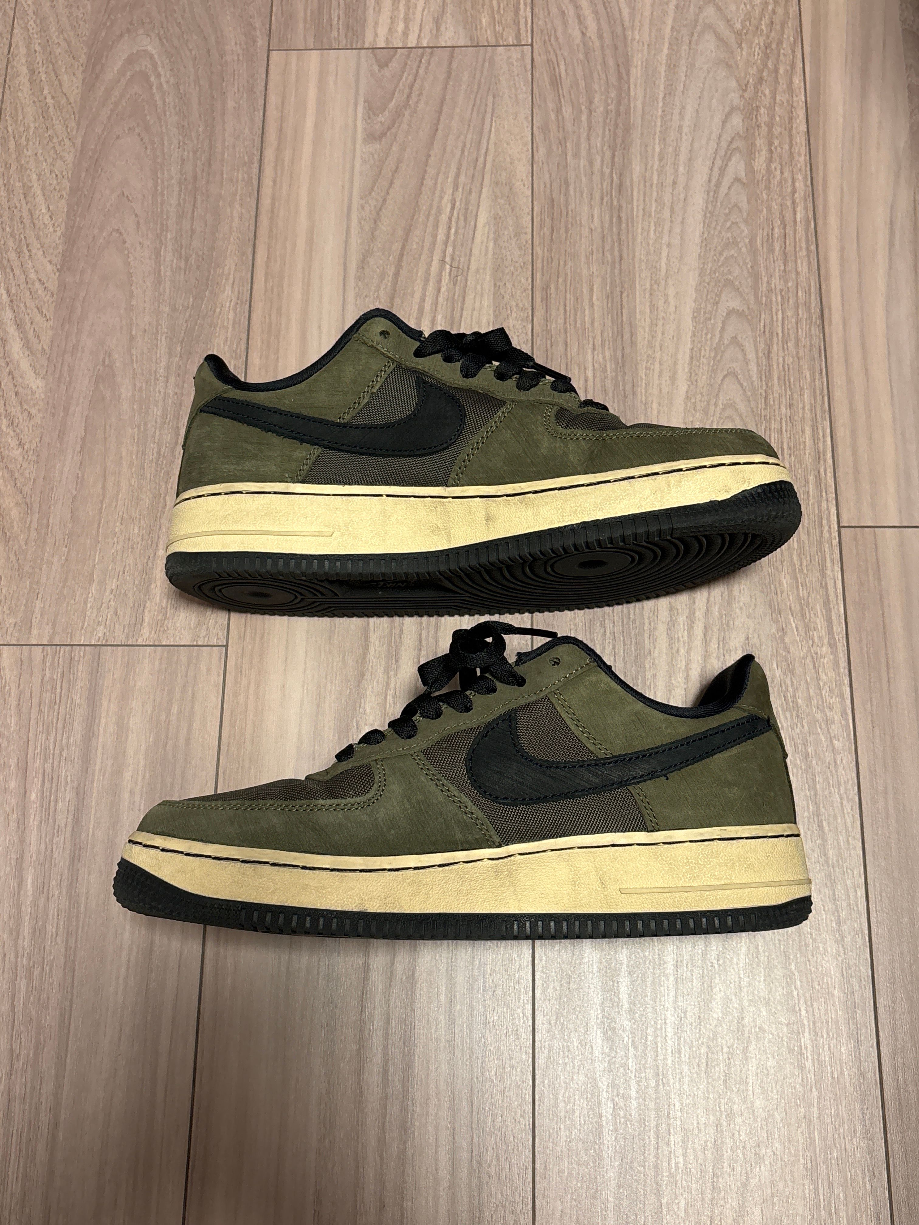 UNDEFEATED × Nike Air Force 1 Low "Olive"