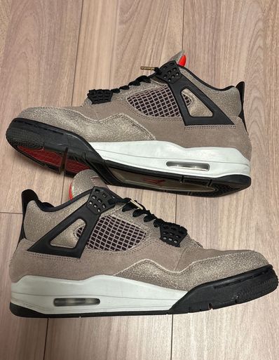 Nike Air Jordan 4 "Taupe Haze"