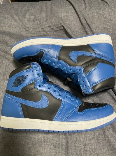 Nike Air Jordan 1 Retro High OG "Dark Marina Blue"