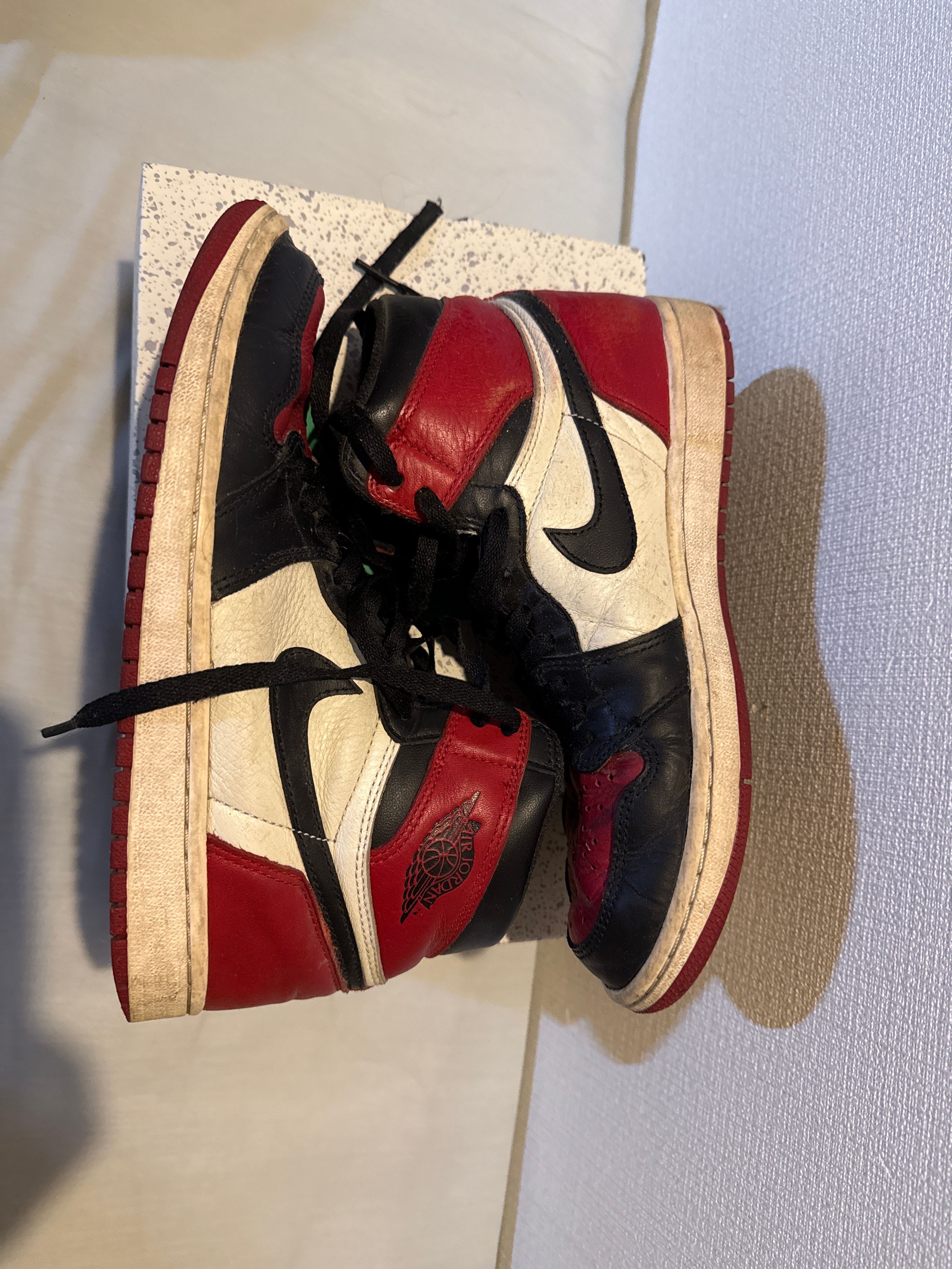 Nike Air Jordan 1 Retro High OG "Bred Toe"