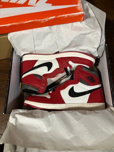 Nike Air Jordan 1 High OG "Lost & Found/Chicago"
