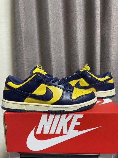 Nike Dunk Low "Michigan"