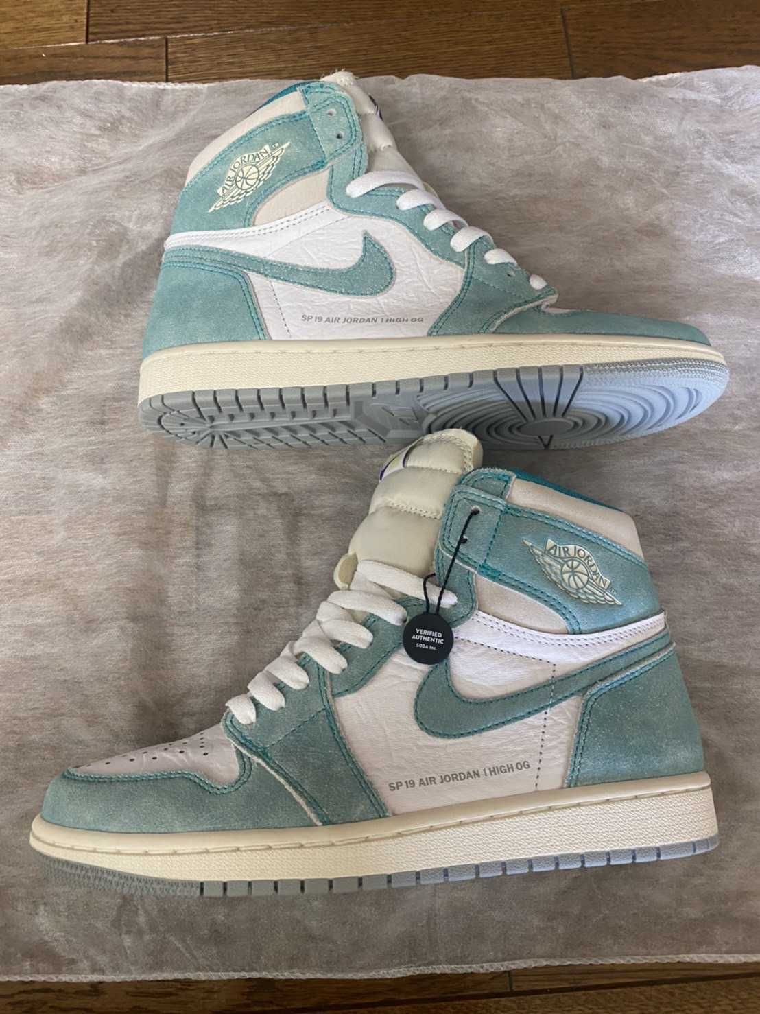 Nike Air Jordan 1 Retro High OG "Turbo Green"