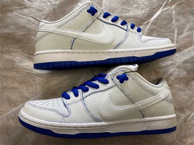 Nike SB Dunk Low Premium "Game Royal"