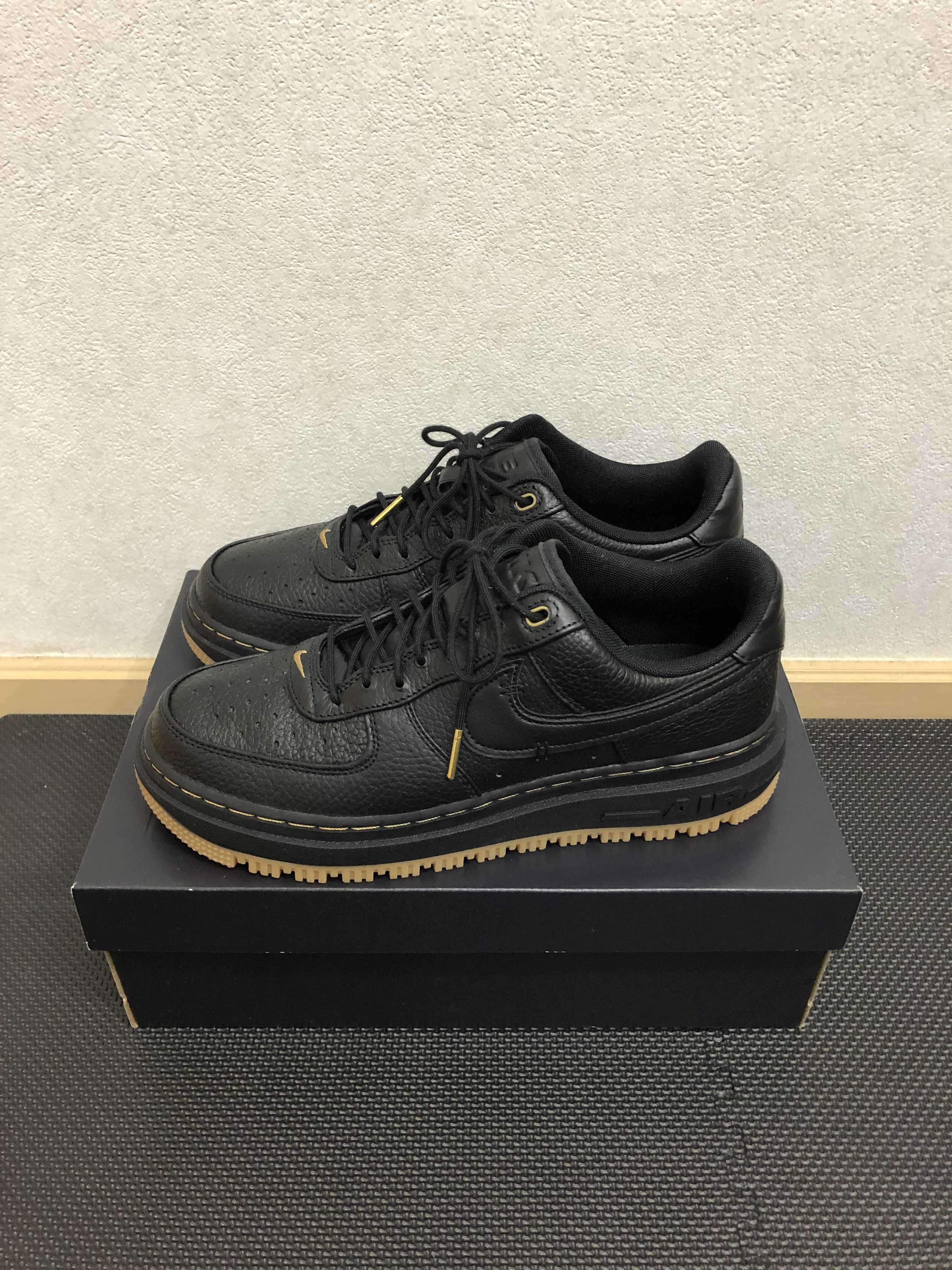 Nike Air Force1 Low Luxe "Black"