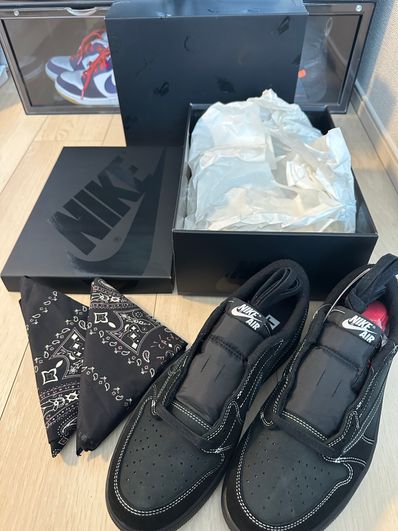 Travis Scott × Nike Air Jordan 1 Low OG SP "Black Phantom"
