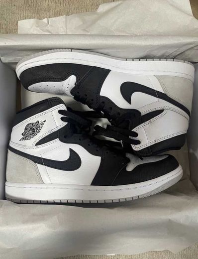 Nike Air Jordan 1 High OG "Bleached Coral"