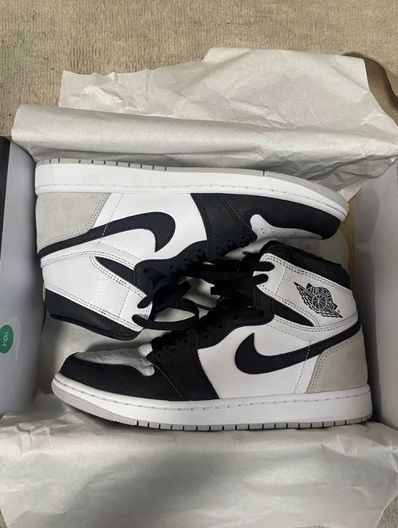 Nike Air Jordan 1 High OG "Bleached Coral"