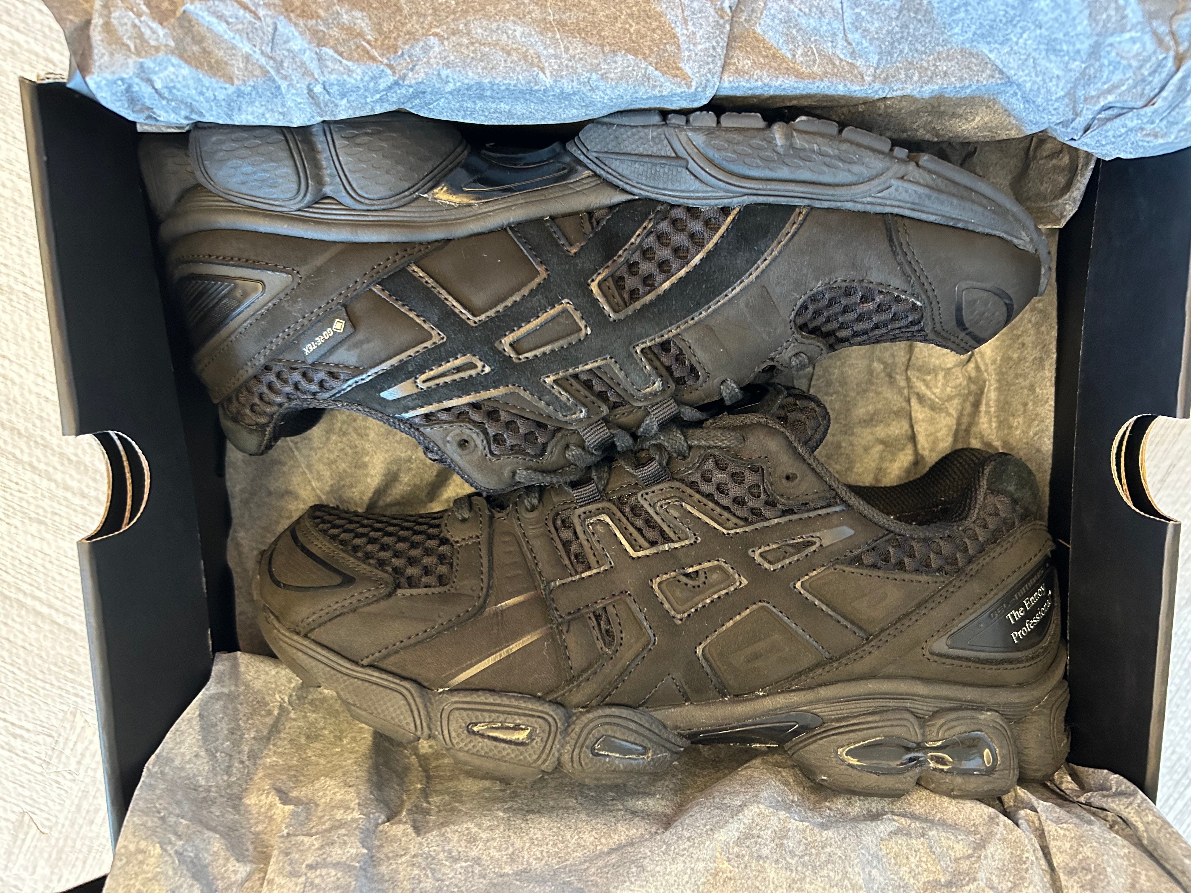 ENNOY × Stylistshibutsu × Asics Gel-Nimbus 9 GORE-TEX "Triple Black"
