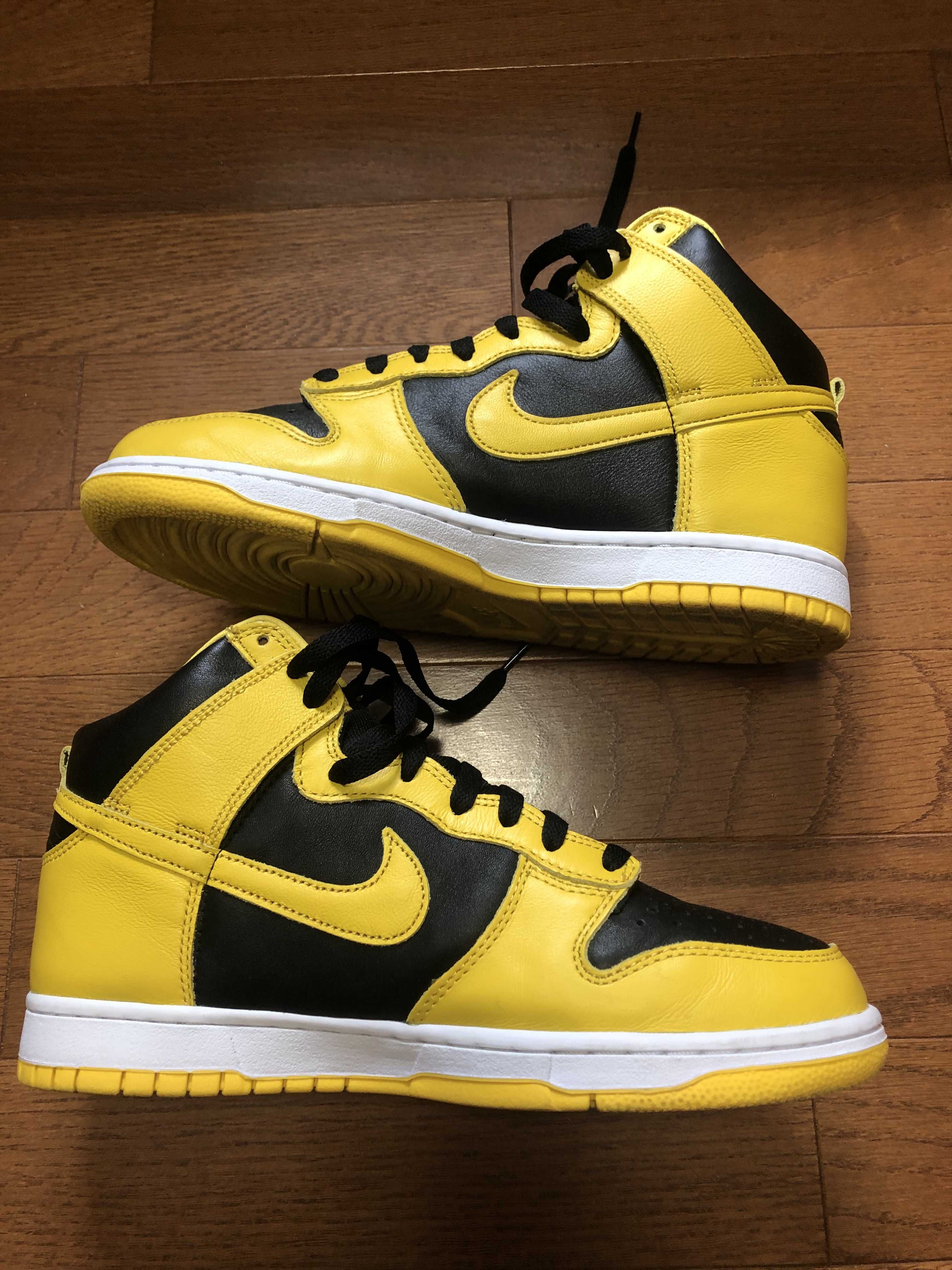 Nike Dunk High "Black/Varsity Maize"