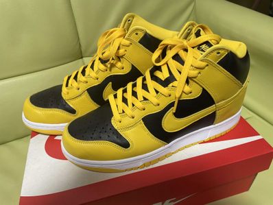 Nike Dunk High "Black/Varsity Maize"
