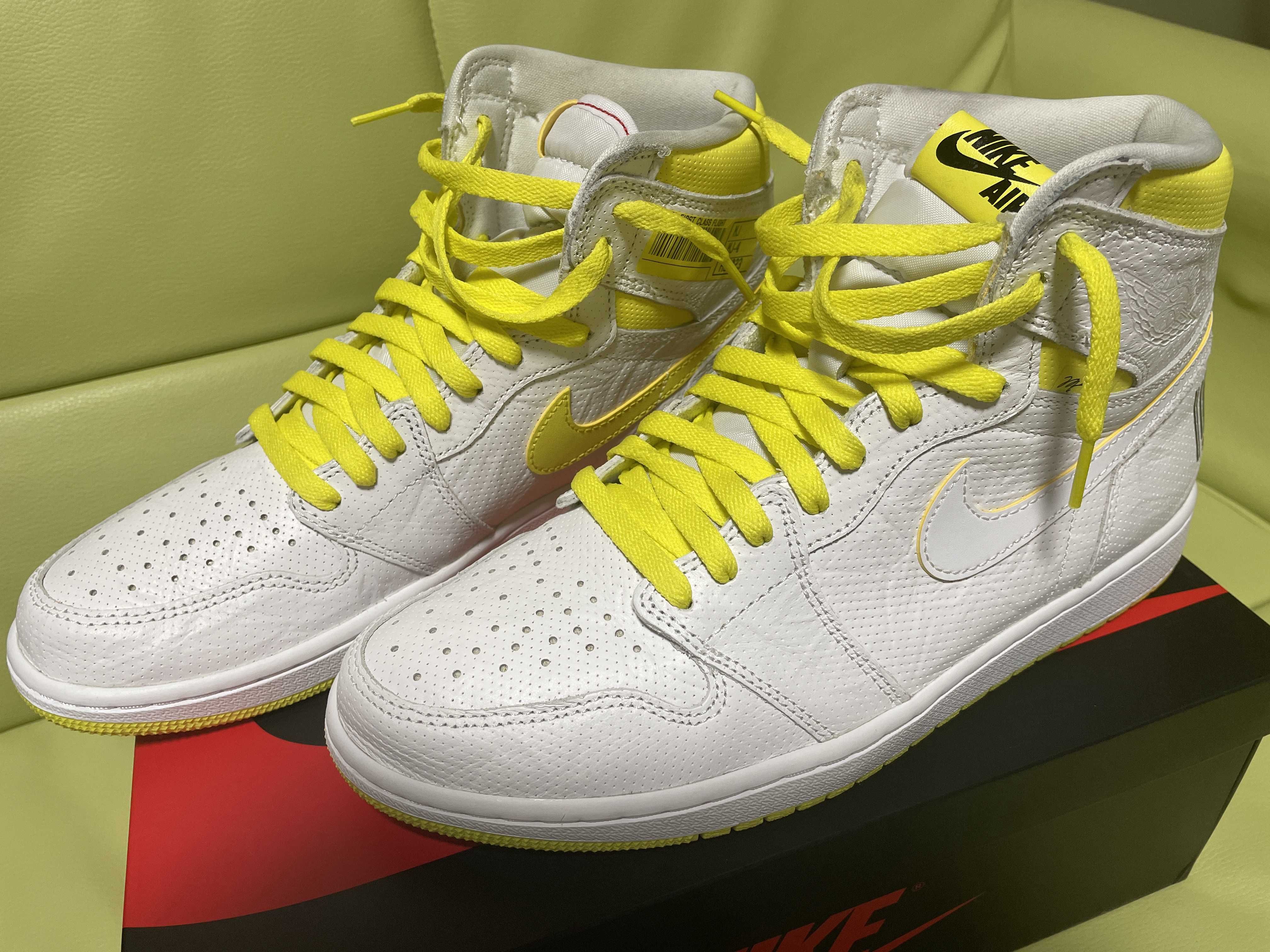 Nike Air Jordan 1 High OG "First Class Flight"