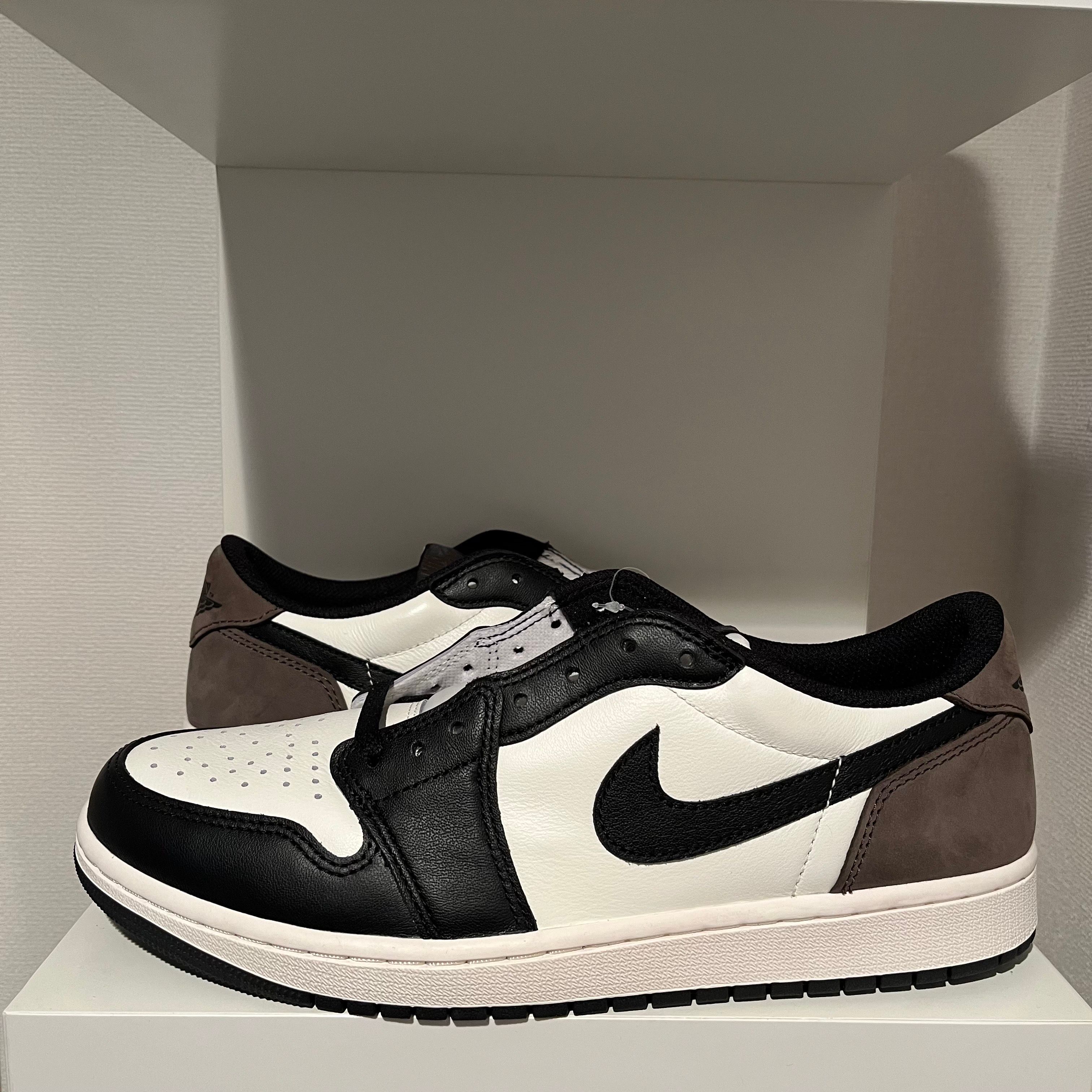 Nike Air Jordan 1 Retro Low OG "Mocha"