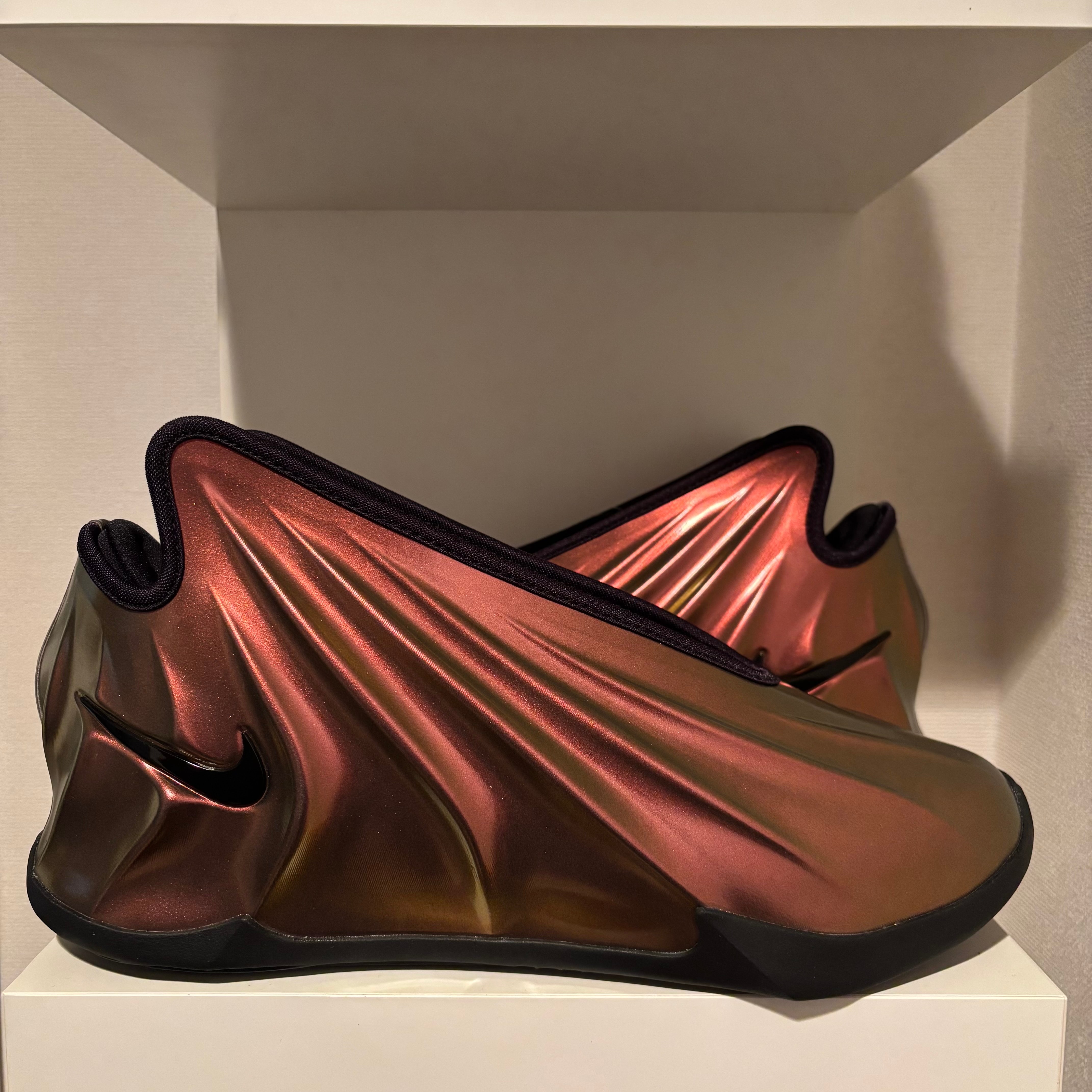 Nike GT Future "Copper Egg" (FZ5591-900/FZ5590-900)