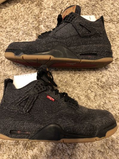 Nike × Levi's Air Jordan 4 "Black Denim" (Tag: LEVIS®)