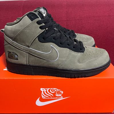 SoulGoods × Nike Dunk High "'90s"