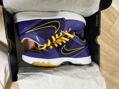 送料無料・選べる4個セット UNDEFEATED×NIKE コービー4 プロトロ