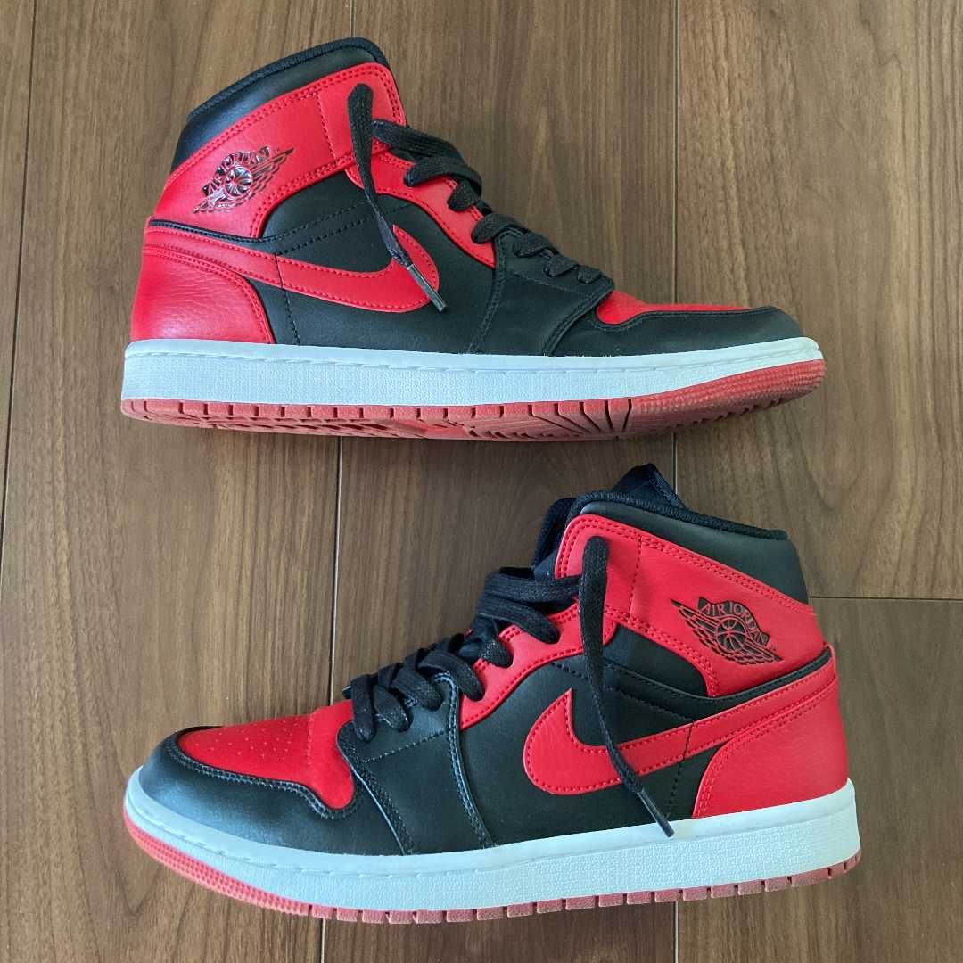 Nike Air Jordan 1 Mid "Bred"