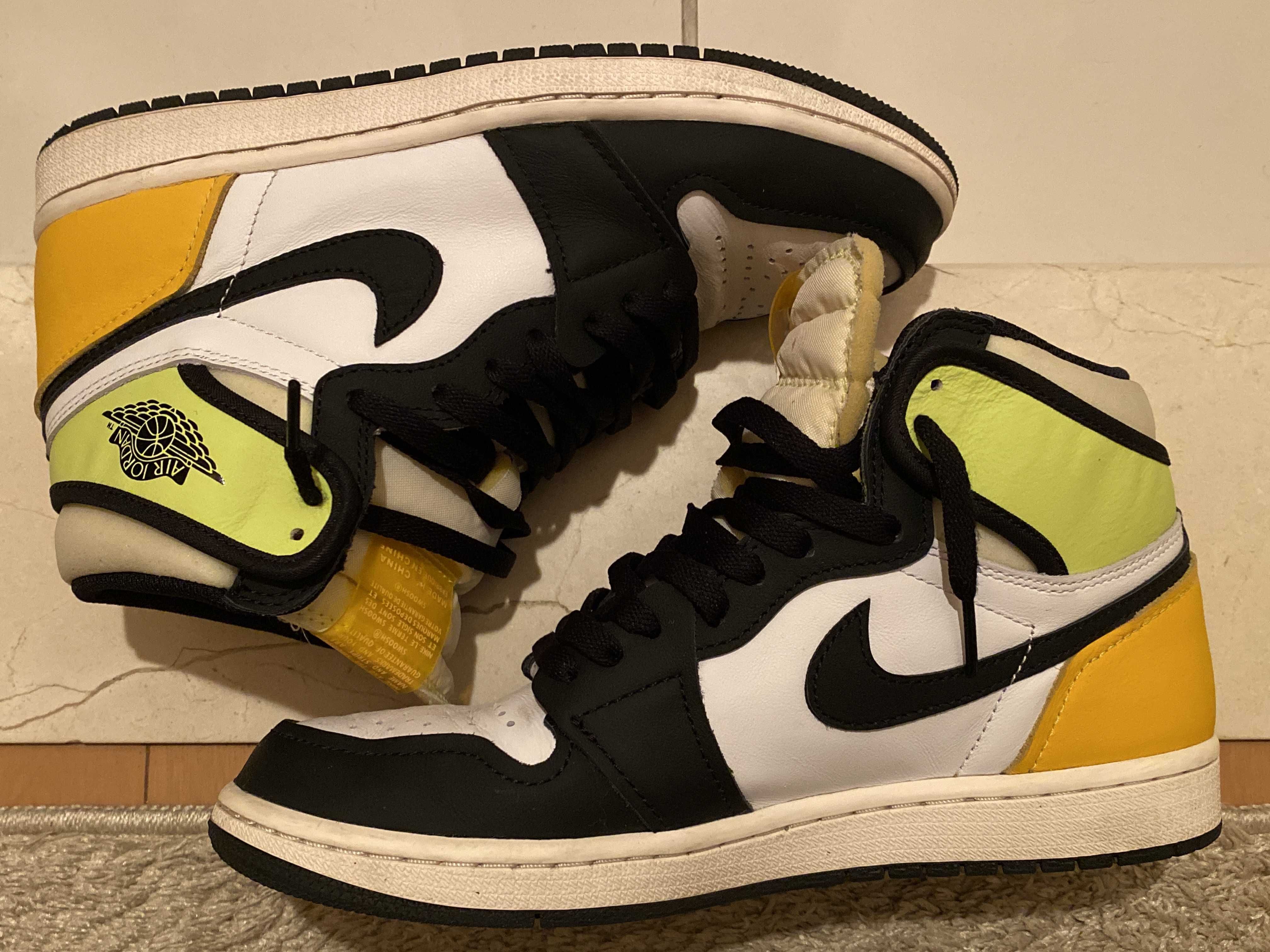 Nike Air Jordan 1 High OG "Volt Gold"
