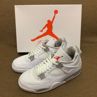 Nike Air Jordan 4 "Tech White"