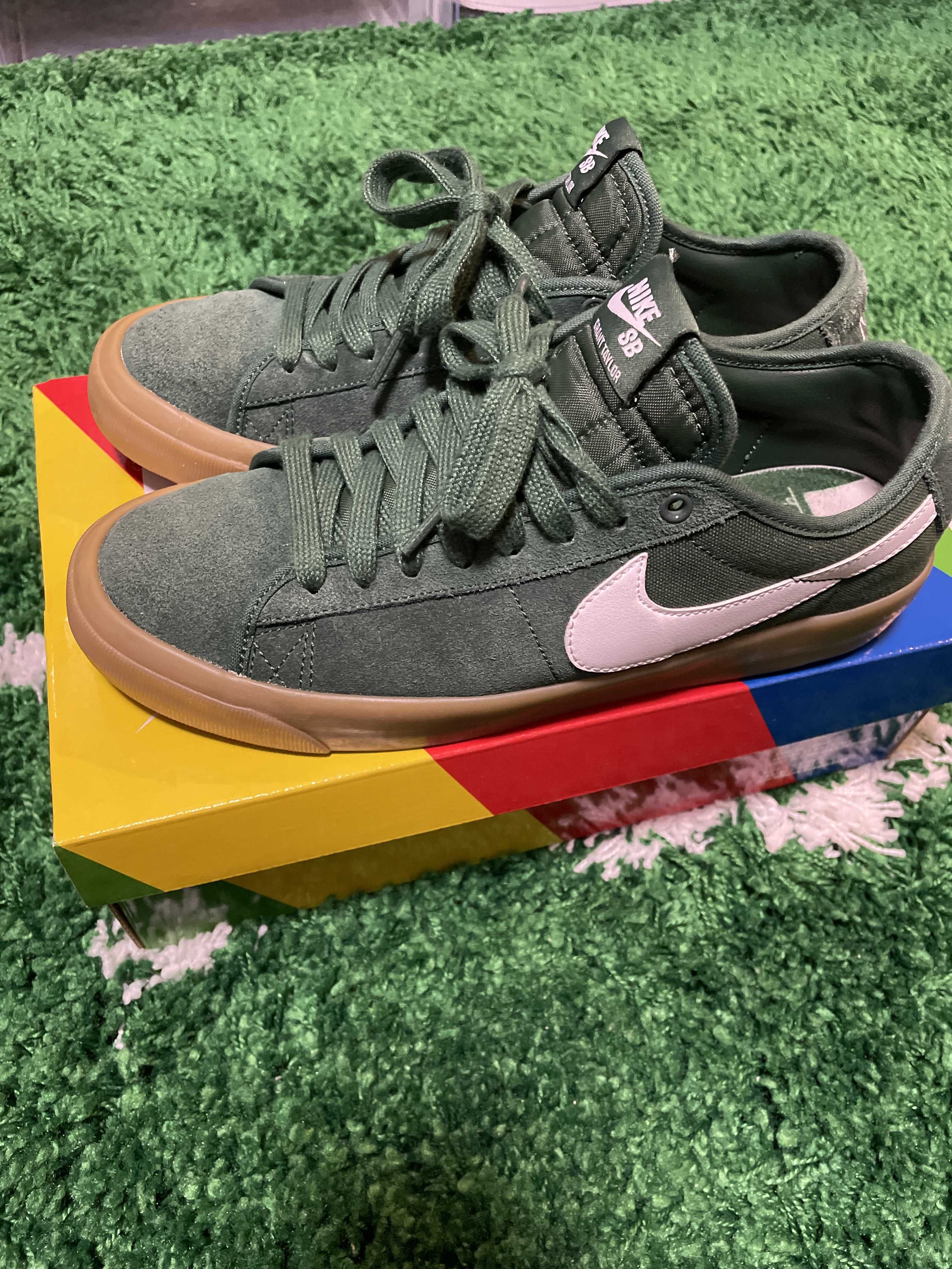Nike SB Zoom Blazer Low Pro GT QS "Green Gum"