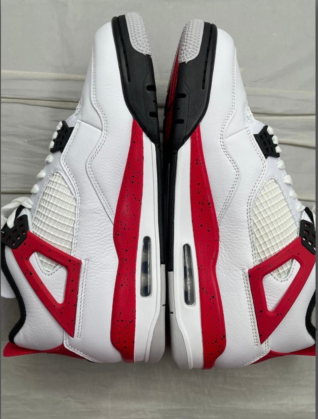 Nike Air Jordan 4 Retro "Red Cement"