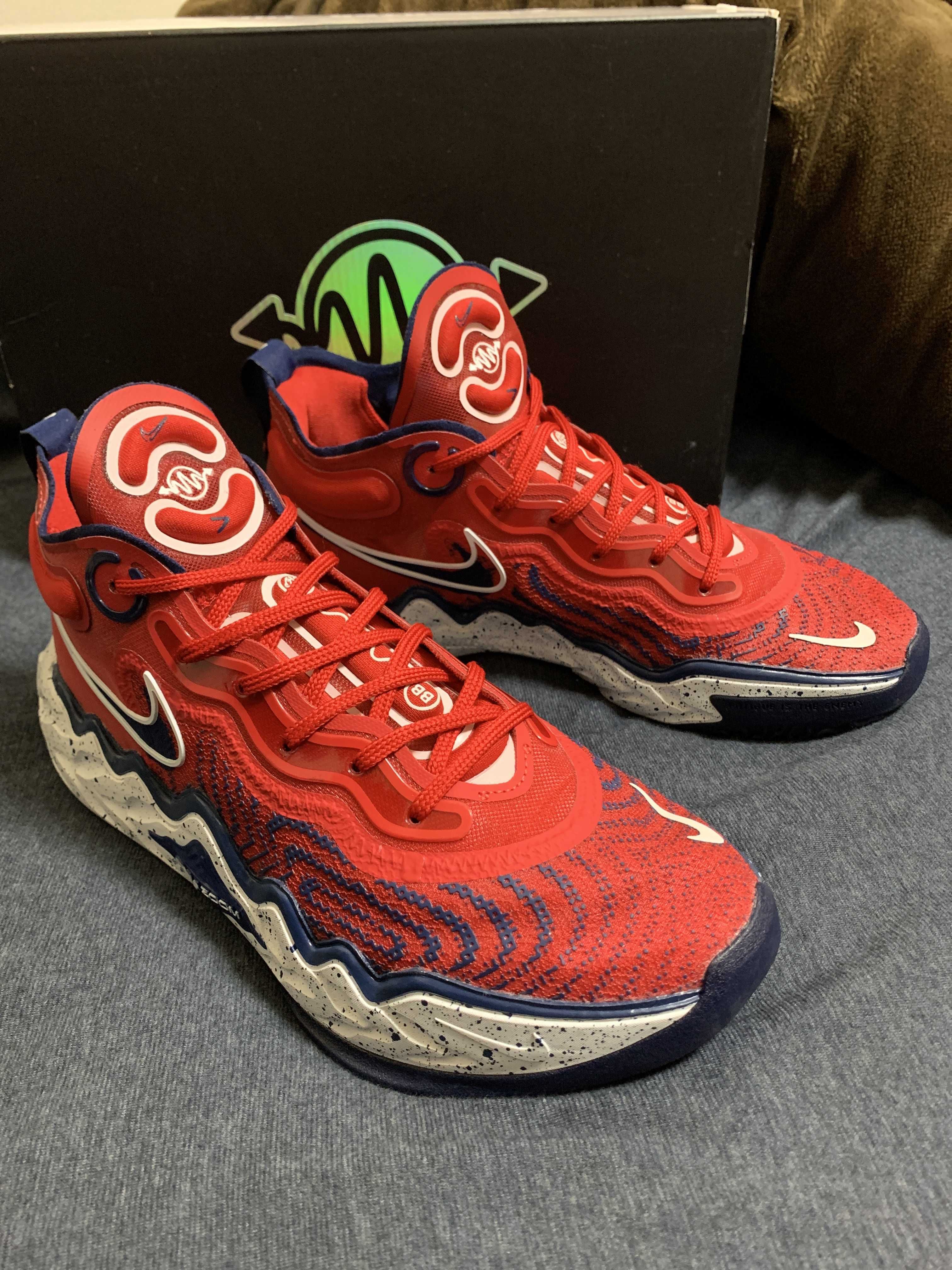 NIKE AIR ZOOM GT RUN "RED"