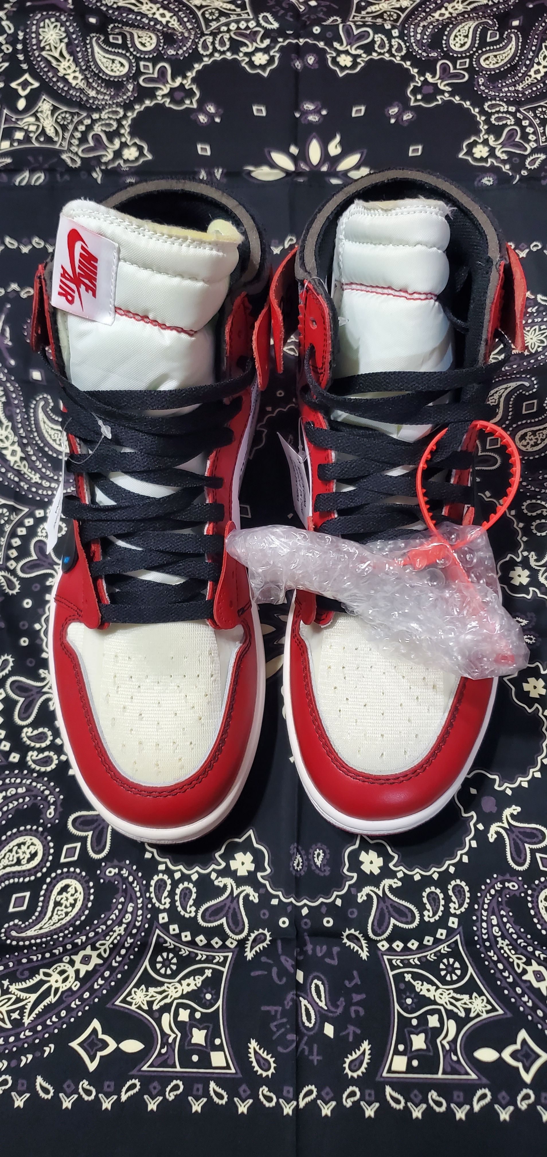 Off-White × Nike Air Jordan 1 Retro High The Ten "Chicago"
