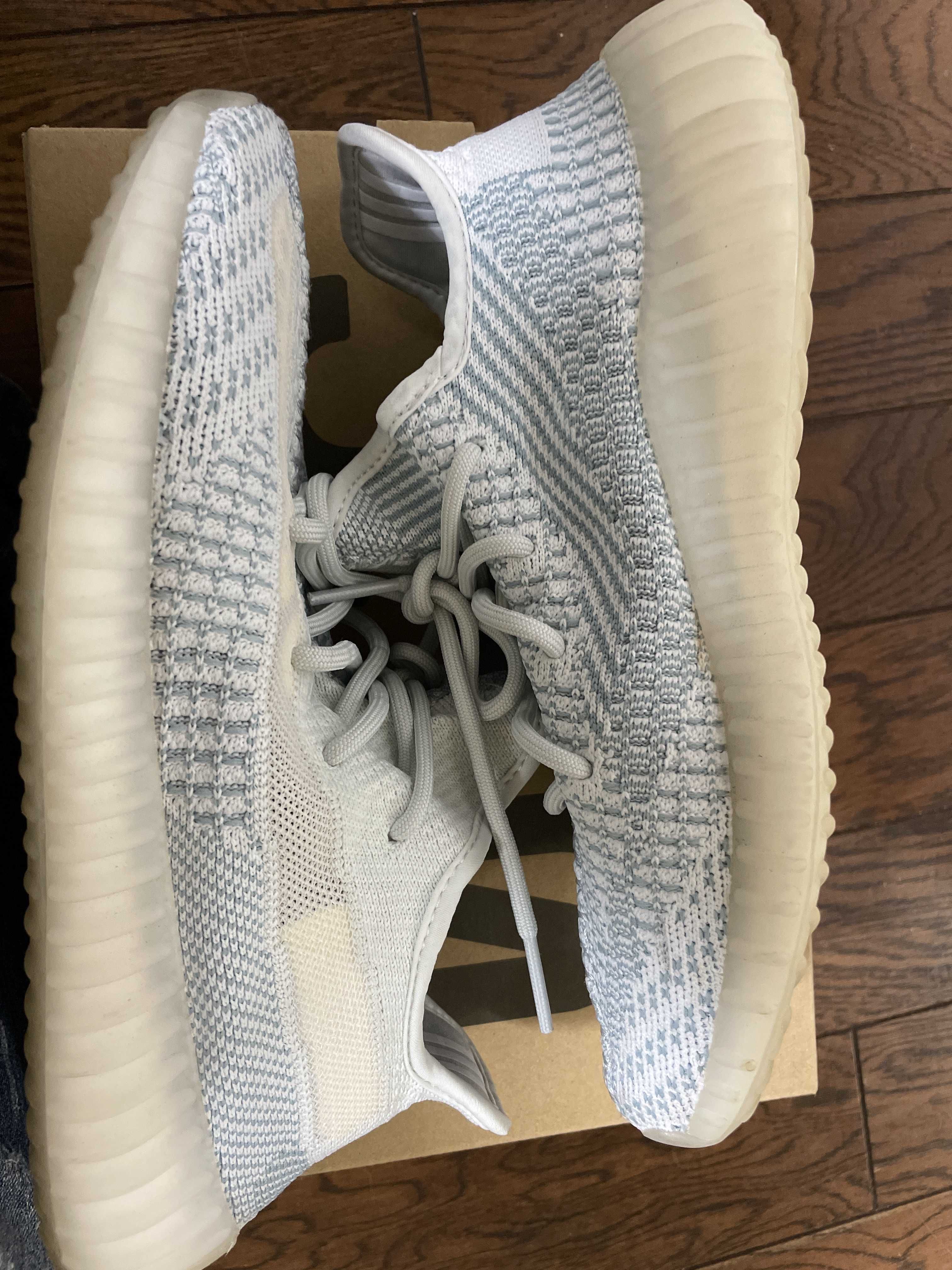 adidas YEEZY Boost 350 V2 "Cloud White"