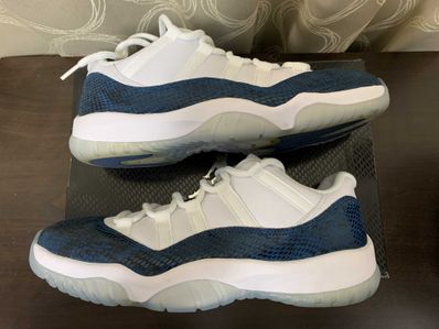 AIR JORDAN 11 LOW "SNAKESKIN"