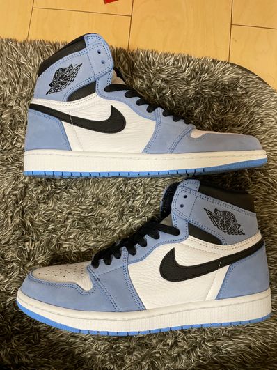Nike Air Jordan 1 High OG "University Blue"