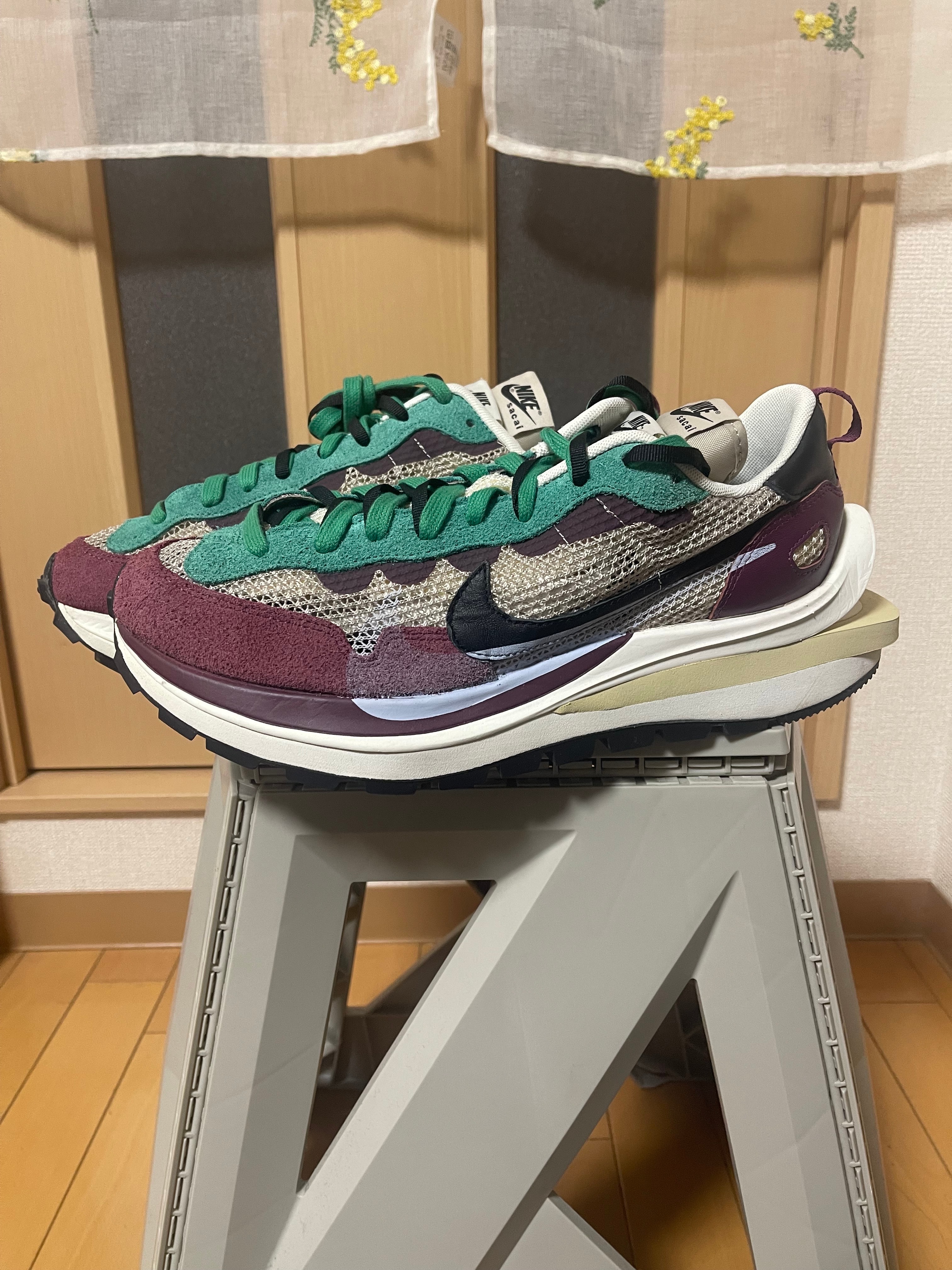 サカイ × ナイキ ヴェイパー ワッフル "ストリング/グリーン"