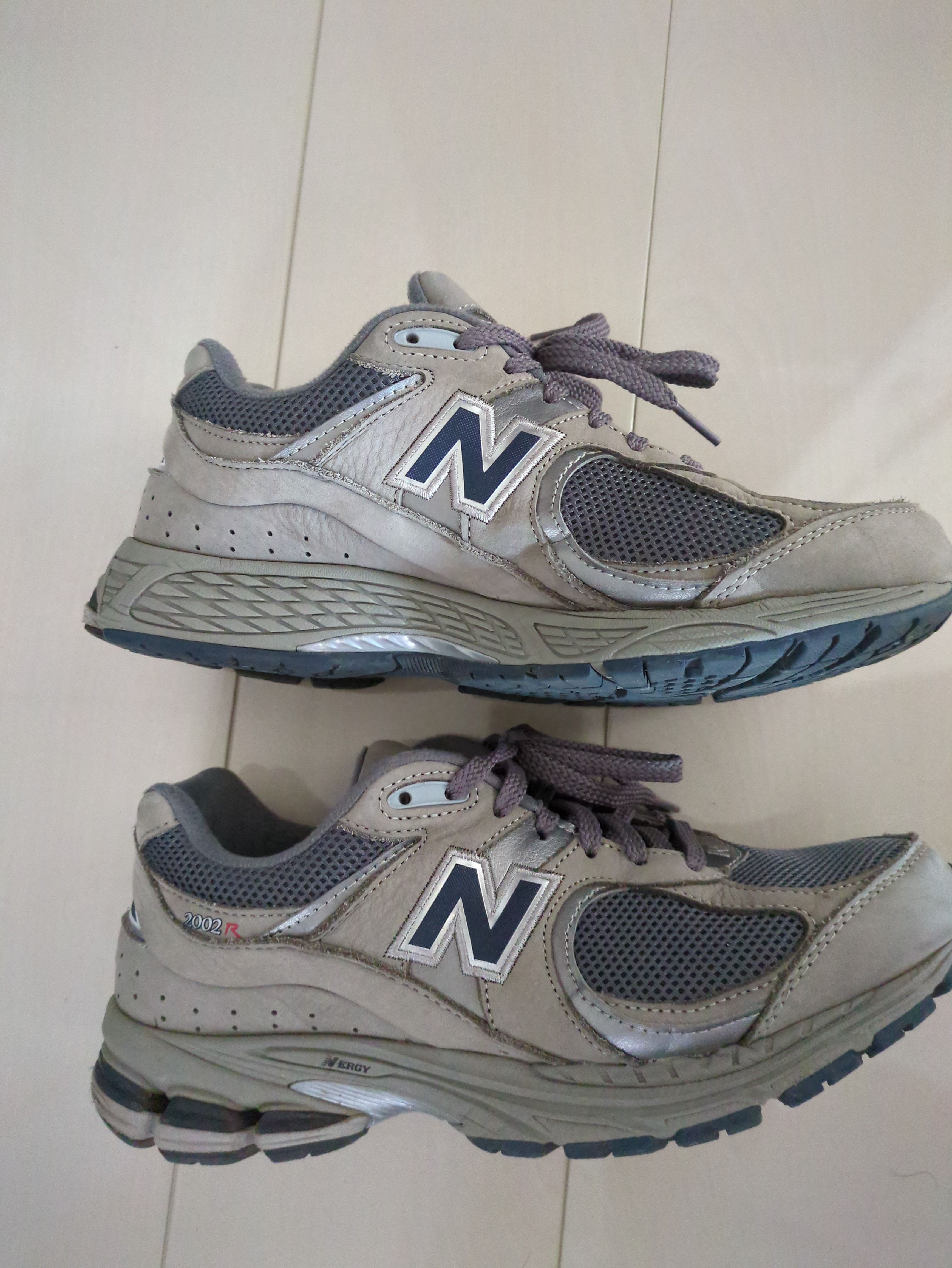New Balance 2002R "Gray"