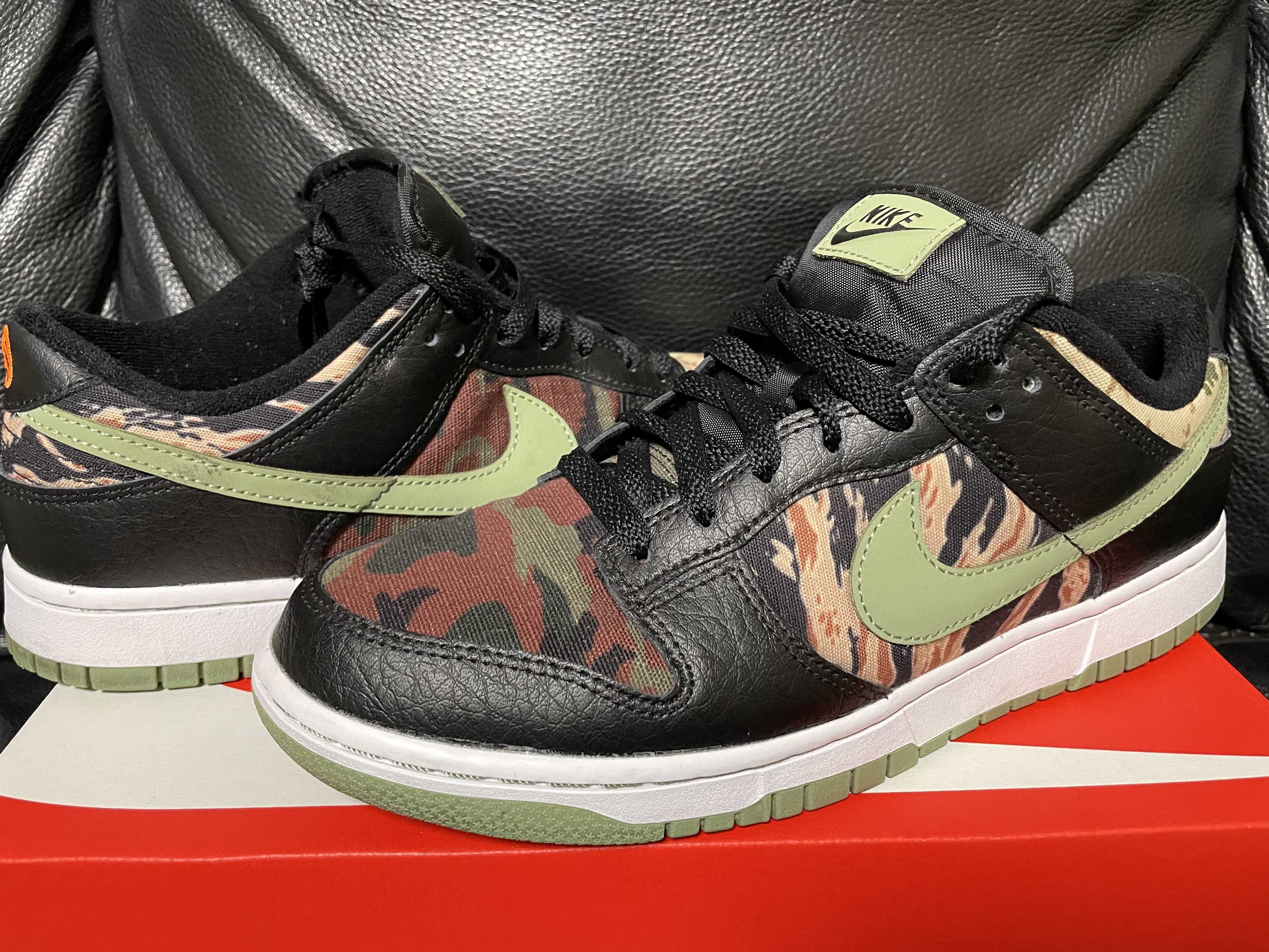 NIKE DUNK LOW SE "BLACK MULTI CAMO"