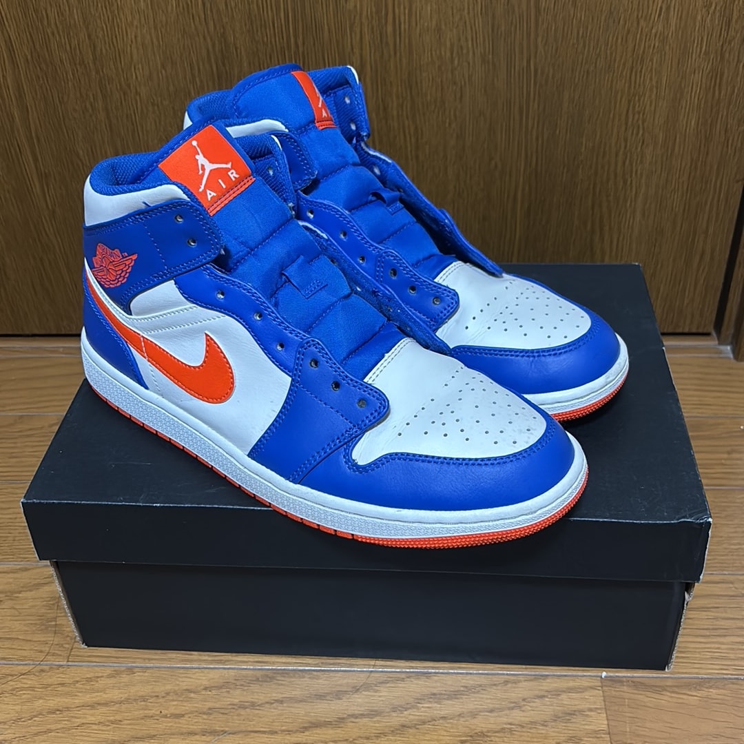 Nike Air Jordan 1 Mid "Knicks"