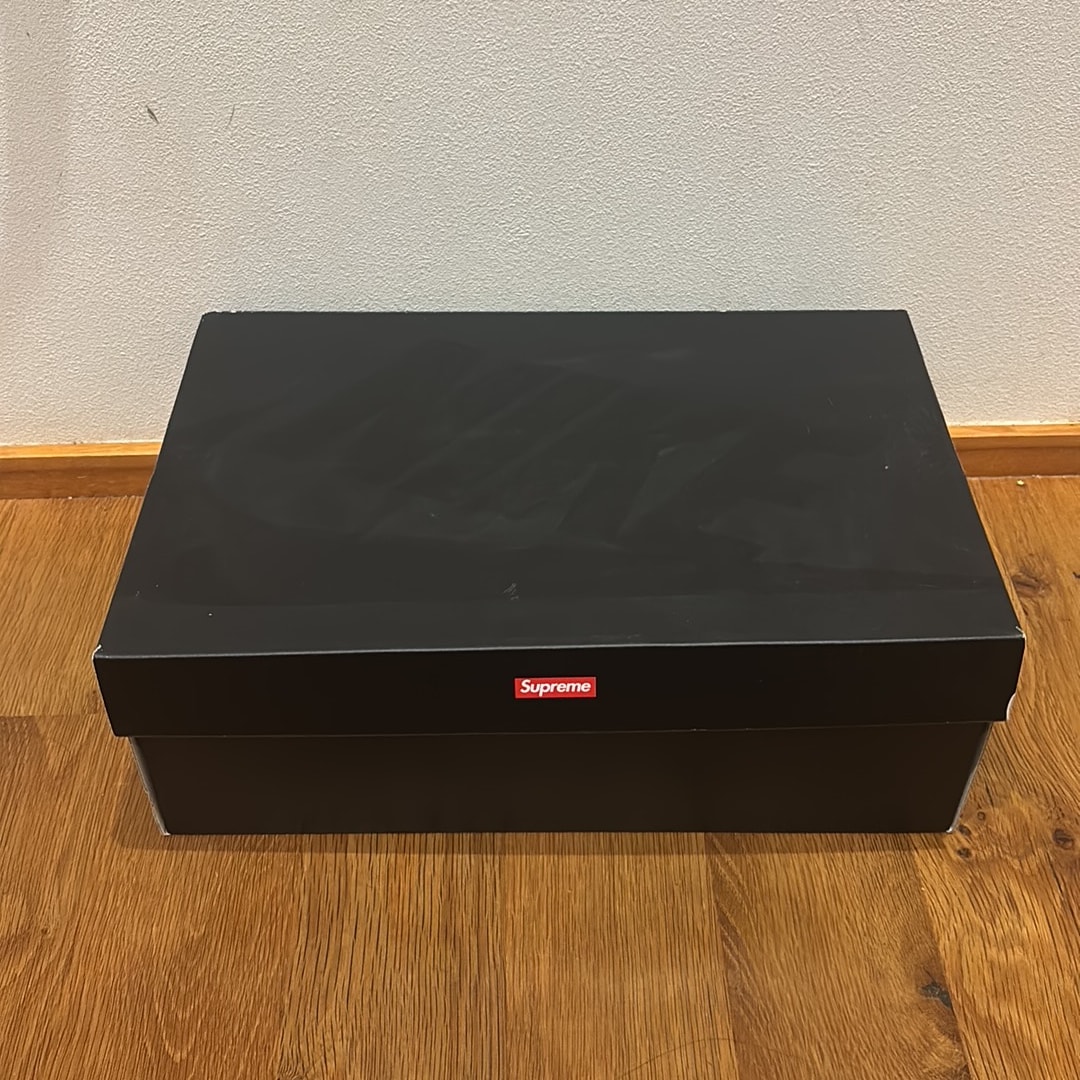 Supreme × Nike Air Force 1 Mid "White" FW24
