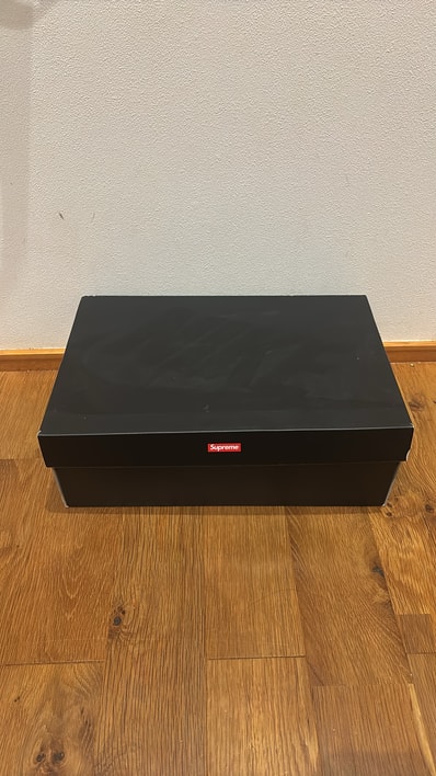 Supreme × Nike Air Force 1 Mid "White" FW24