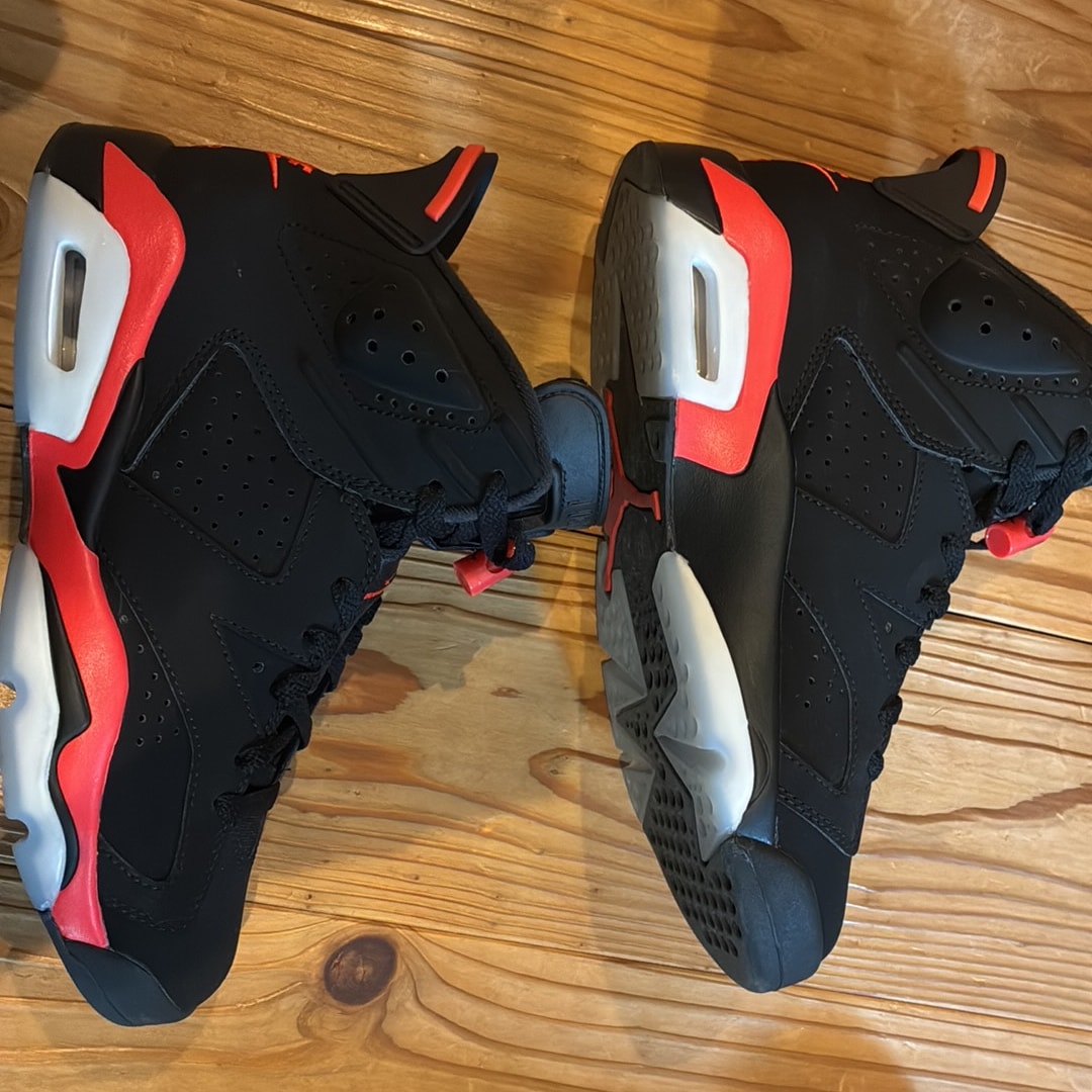 Nike Air Jordan 6 Retro "Infrared Salesman"