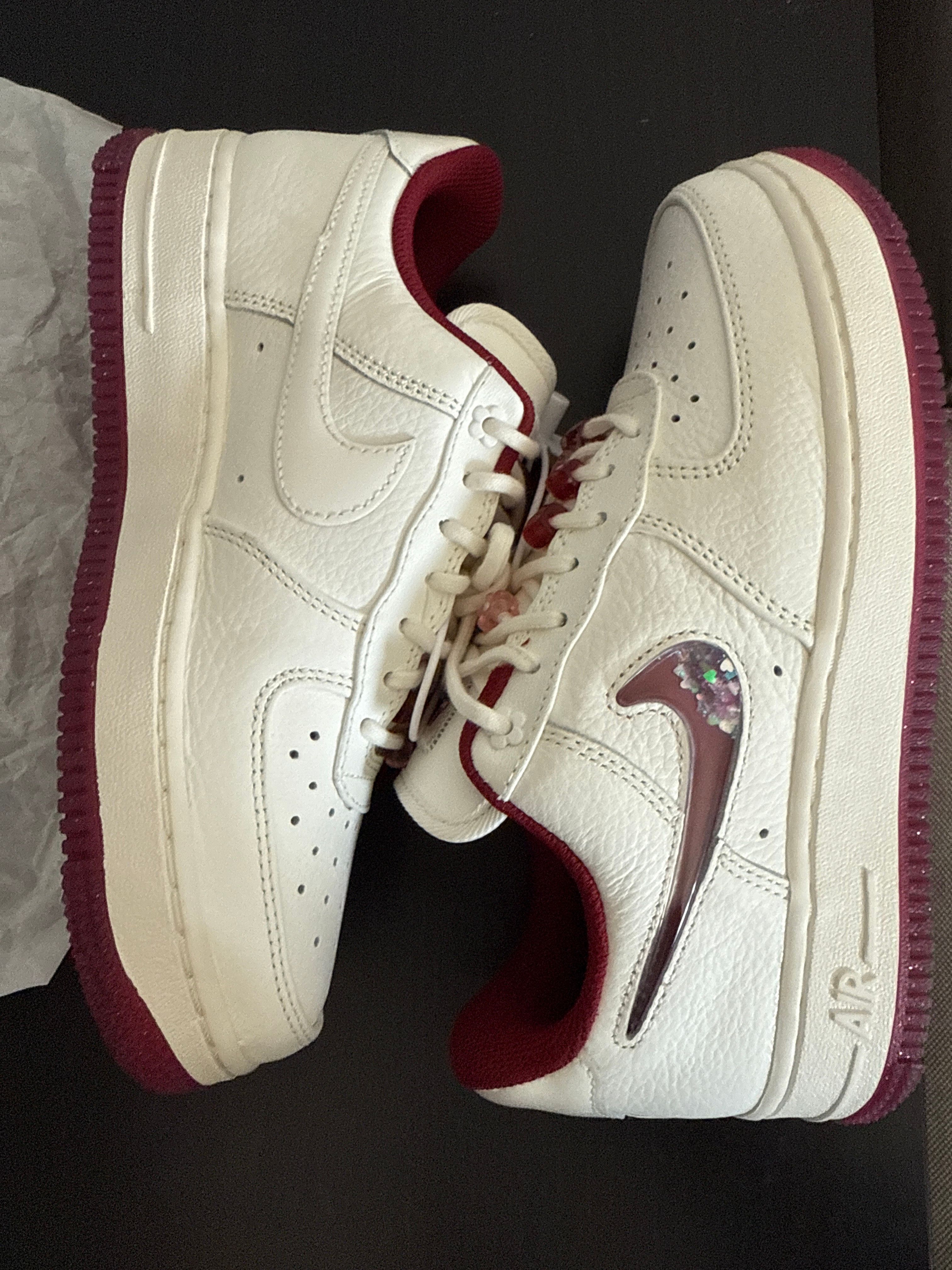 Nike Women's Air Force 1 Low "Valentine’s Day" (2024)