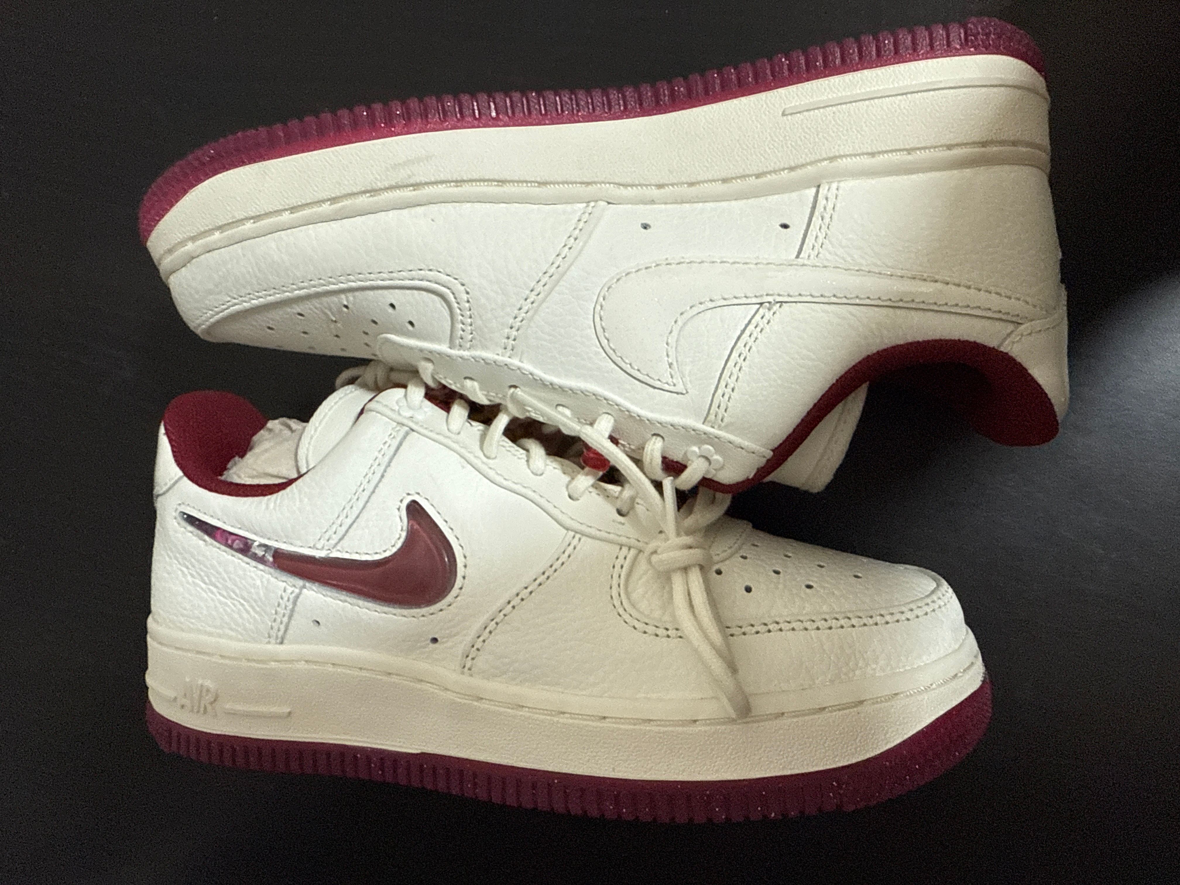 Nike Women's Air Force 1 Low "Valentine’s Day" (2024)