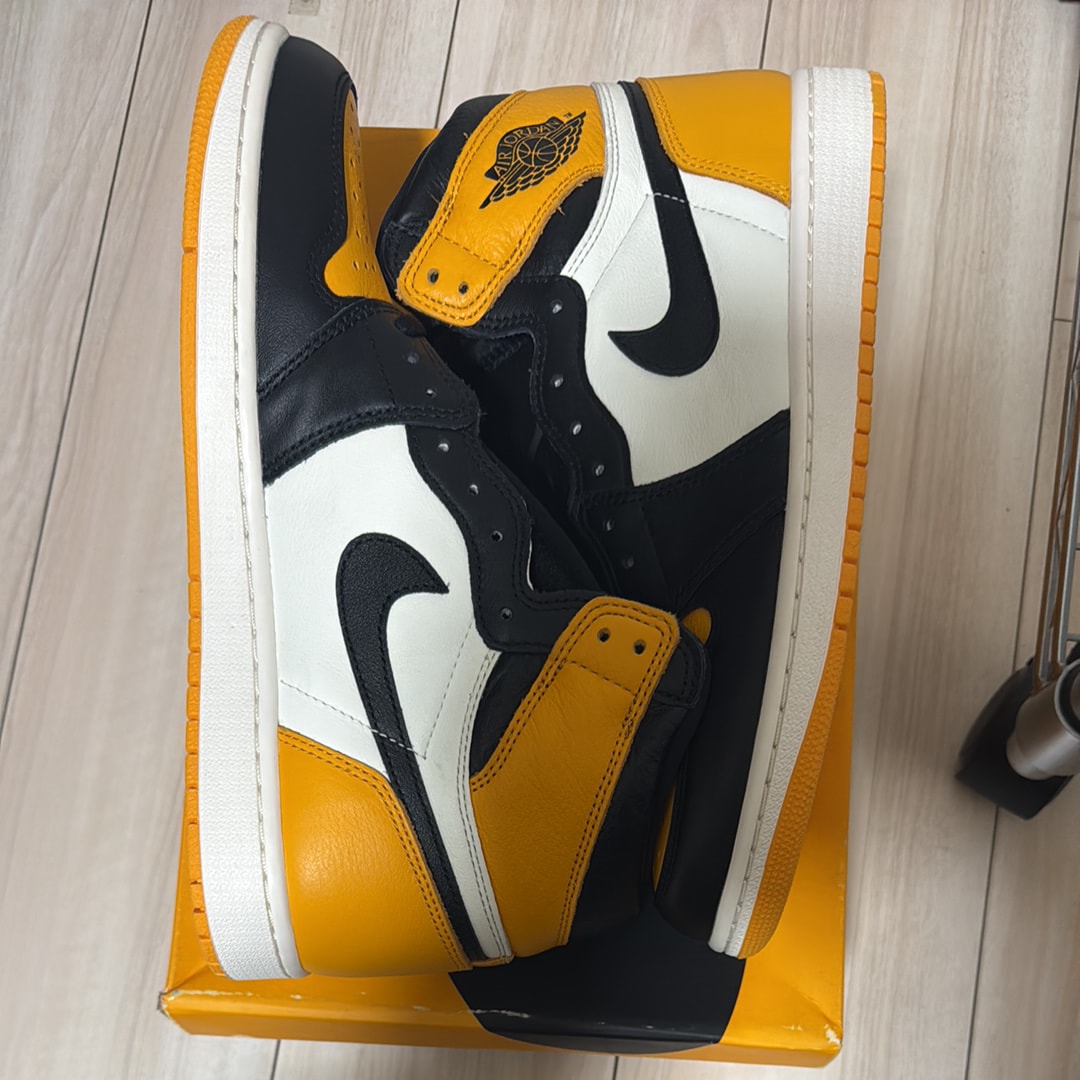 Nike Air Jordan 1 Retro High OG "Taxi"