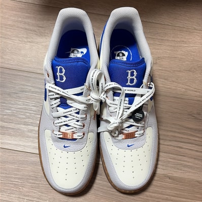 Nike Air Force 1 Low "Jackie Robinson"